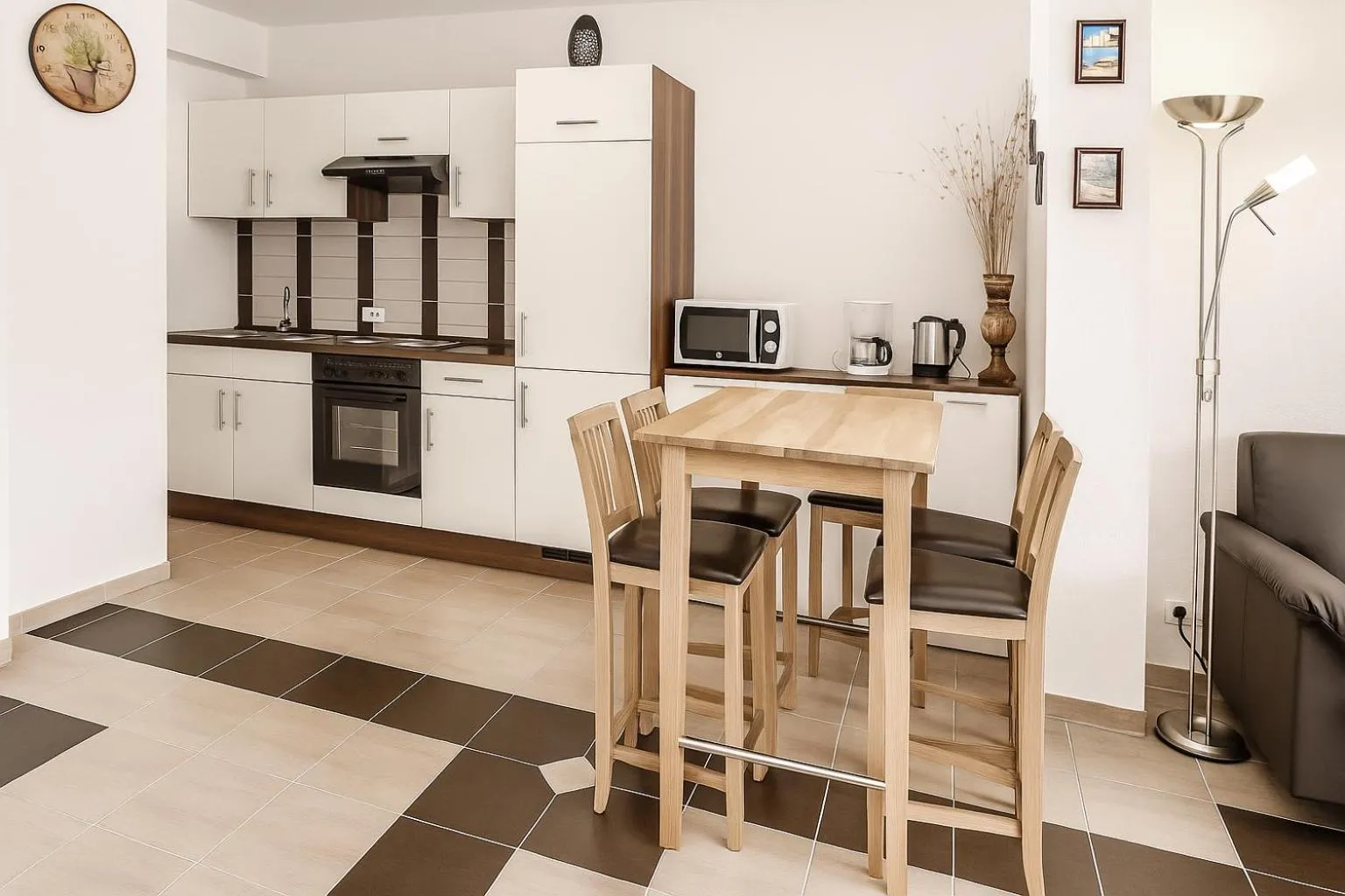 Dining area in Nanis Hotel & Appartements