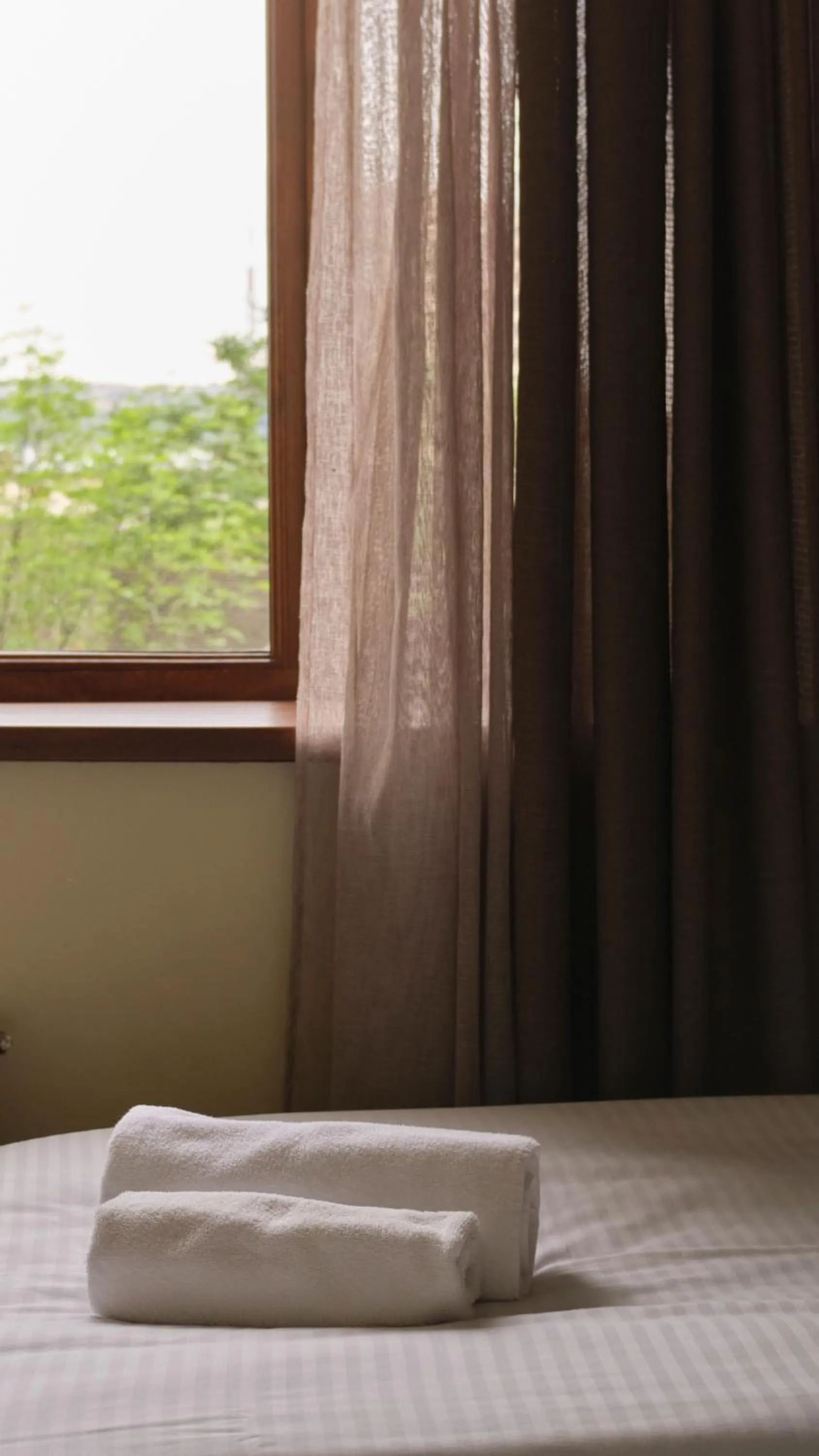 Bed in Glendale Boutique Hotel