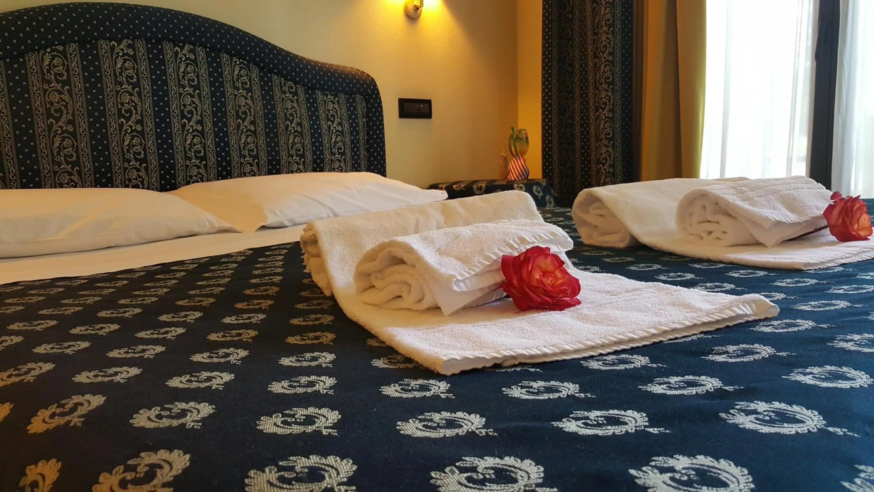 Bedroom, Bed in Yachting Hotel Mistral