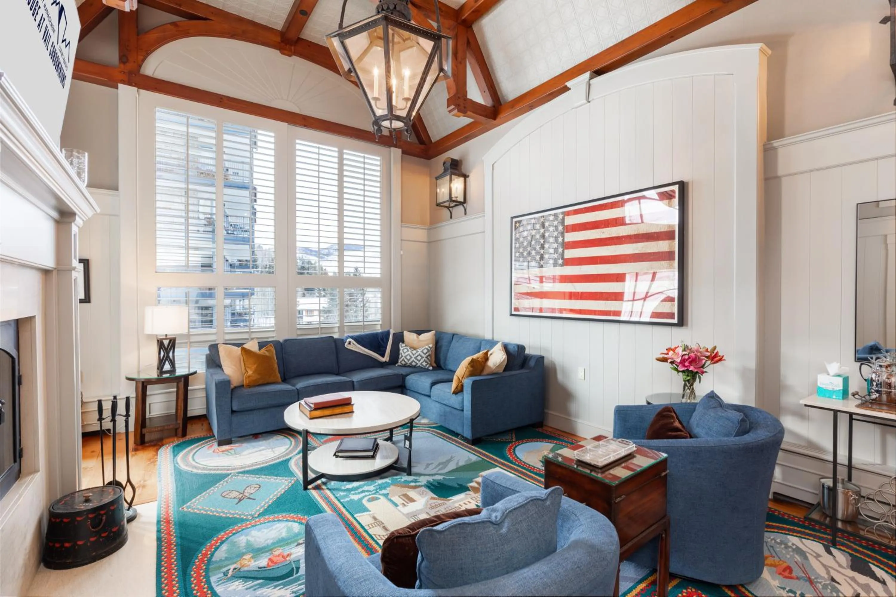 TV and multimedia in Lodge at Vail Condominiums