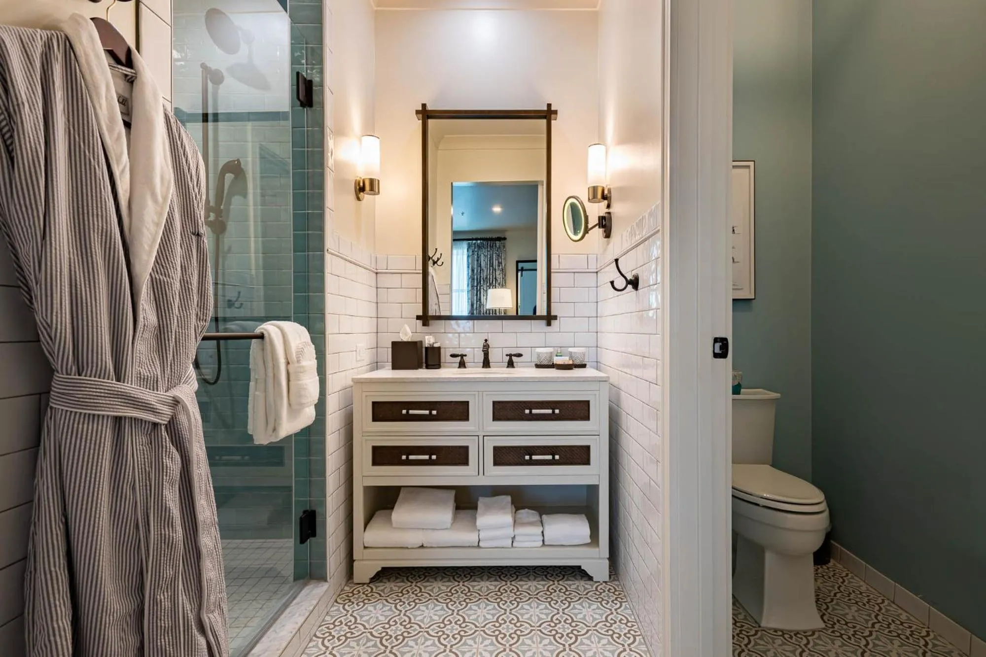 Bathroom in Camp Creek Inn