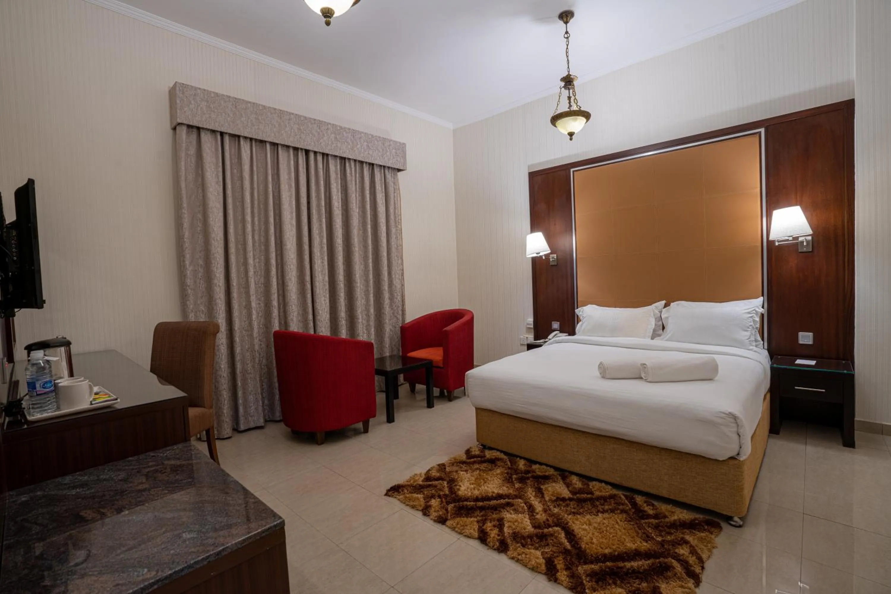 Bed in Vista City Hotel