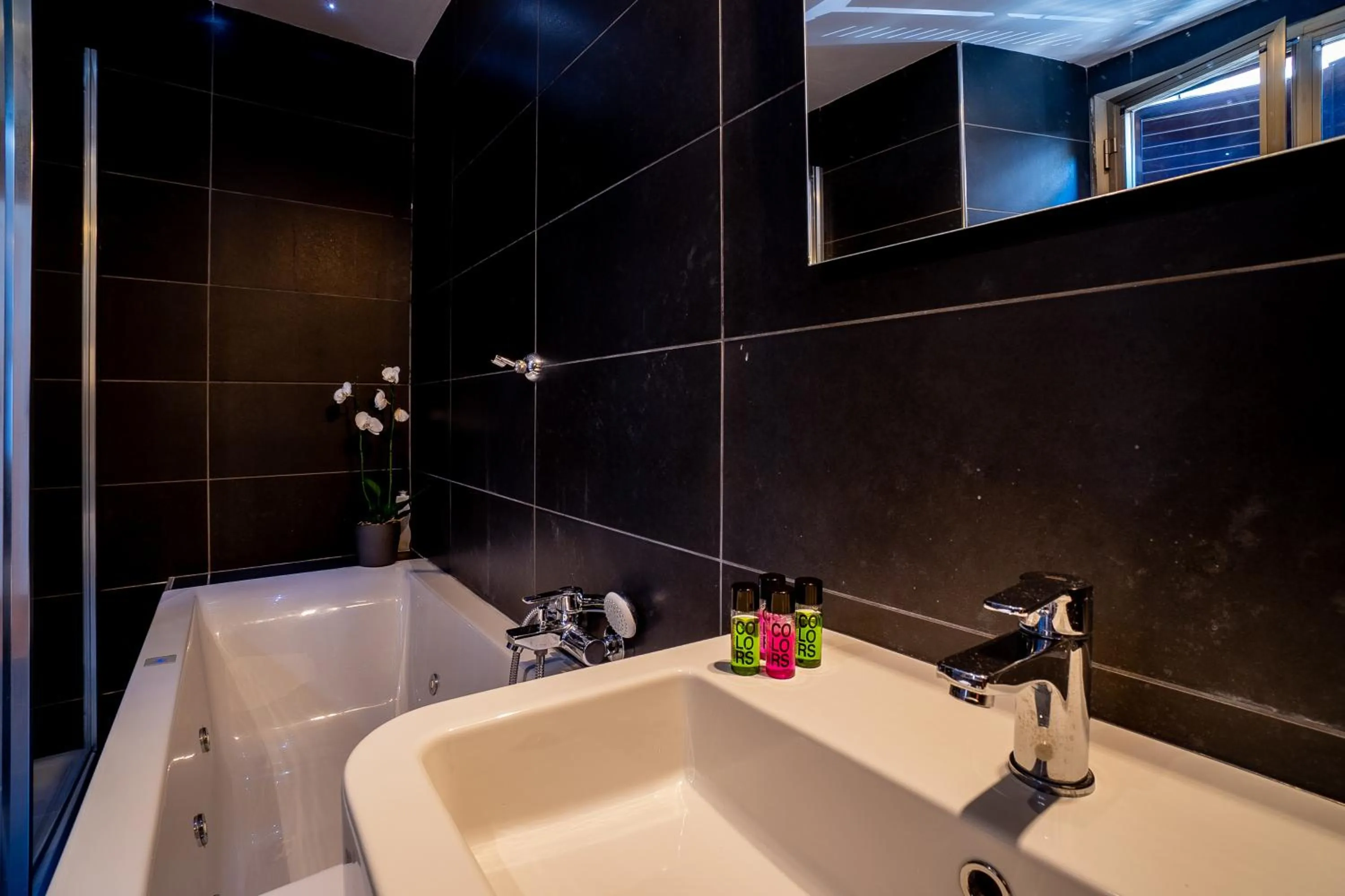 Bathroom in Hotel Gabriella