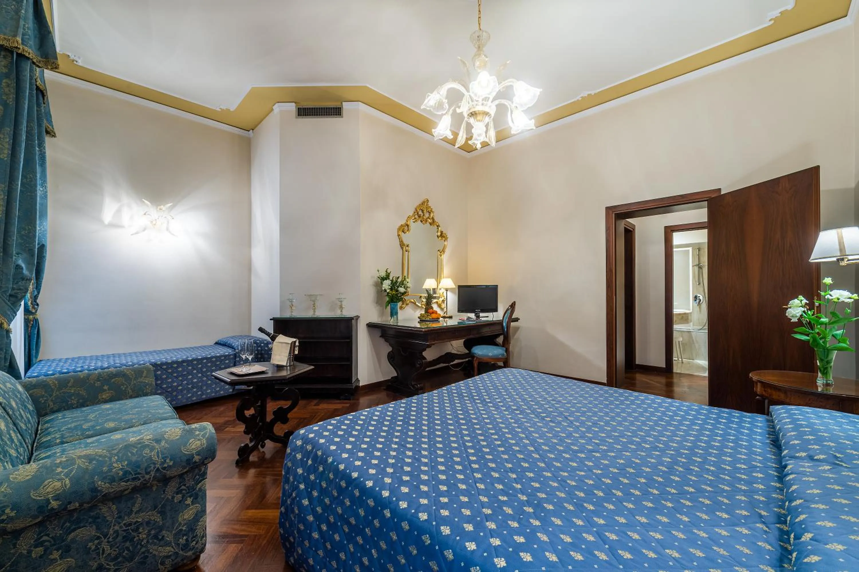 Bed in Locanda Sant'Agostin