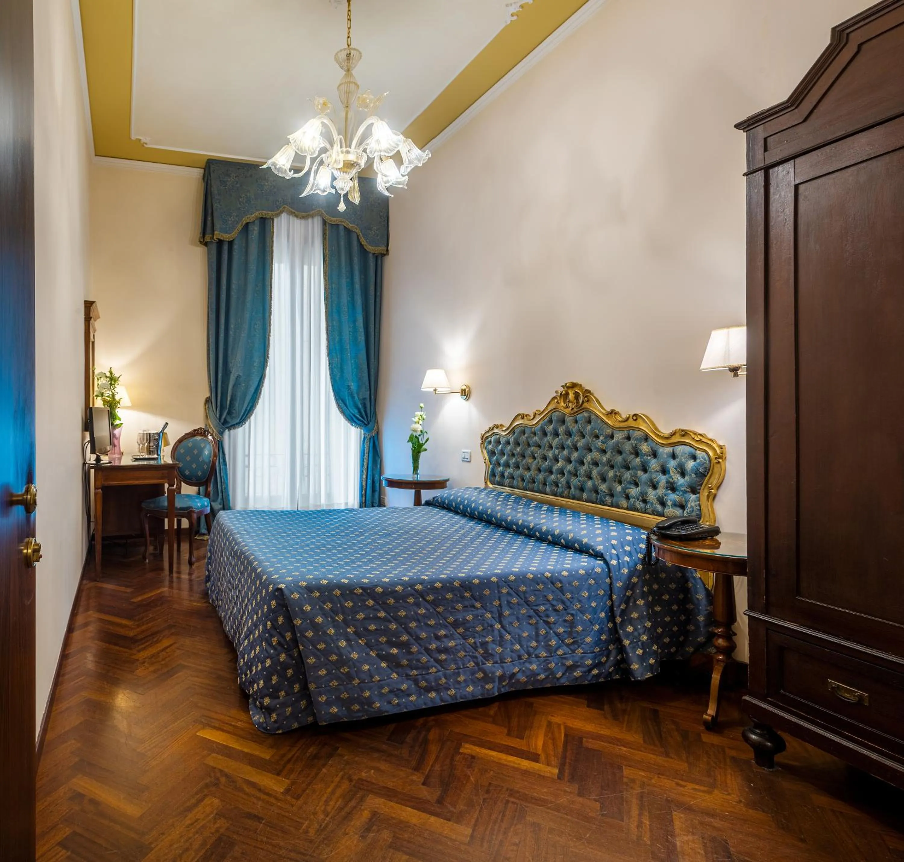 Bed in Locanda Sant'Agostin