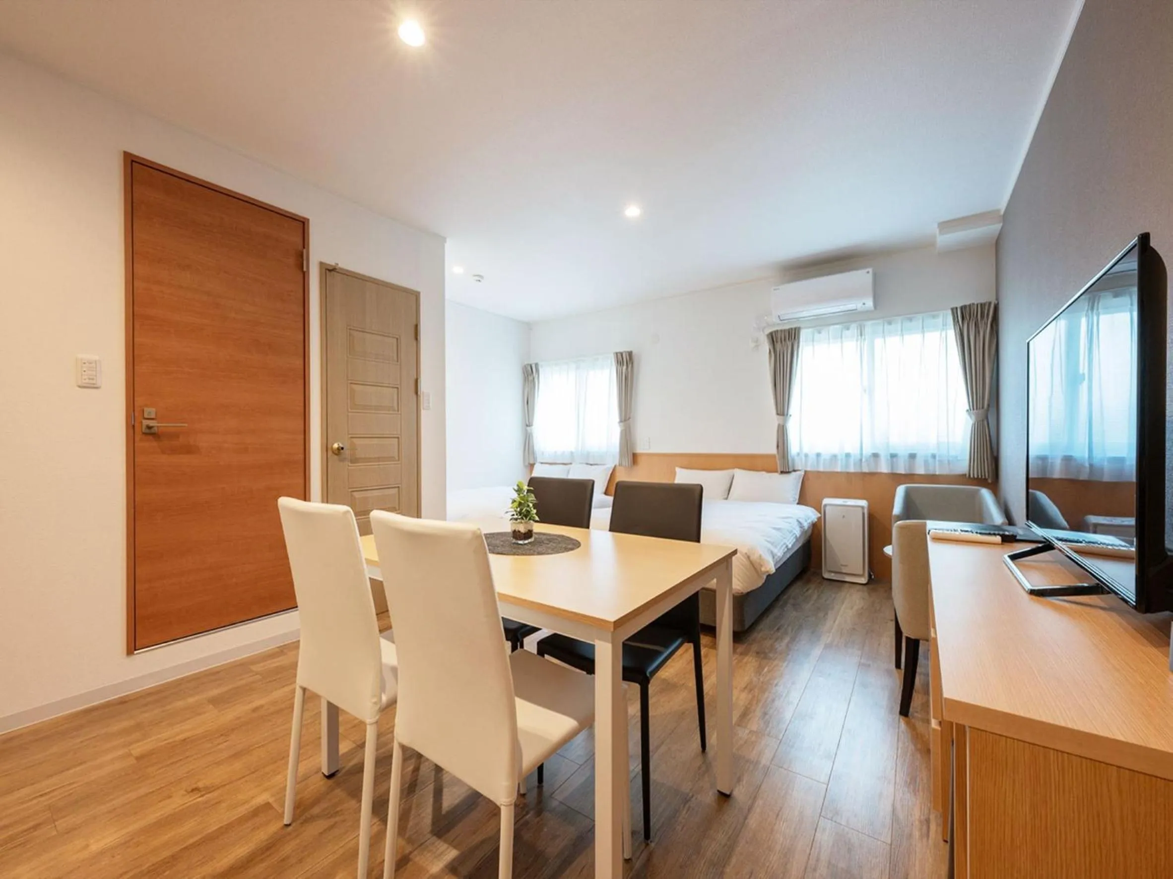 Photo of the whole room in HOTEL R9 The Yard Kamisu