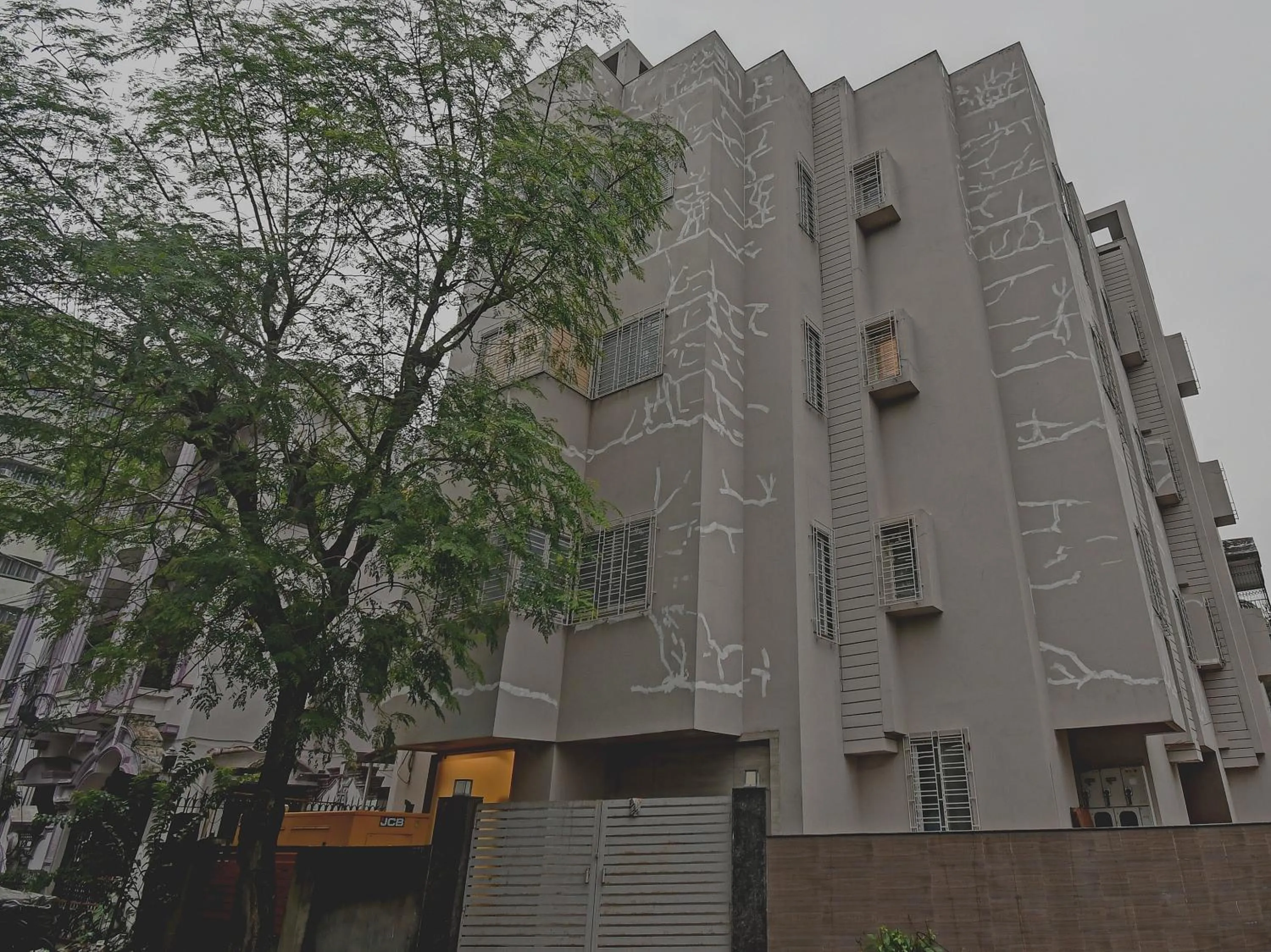 Facade/entrance in Super Townhouse Hotel All In One Near City Centre Salt Lake