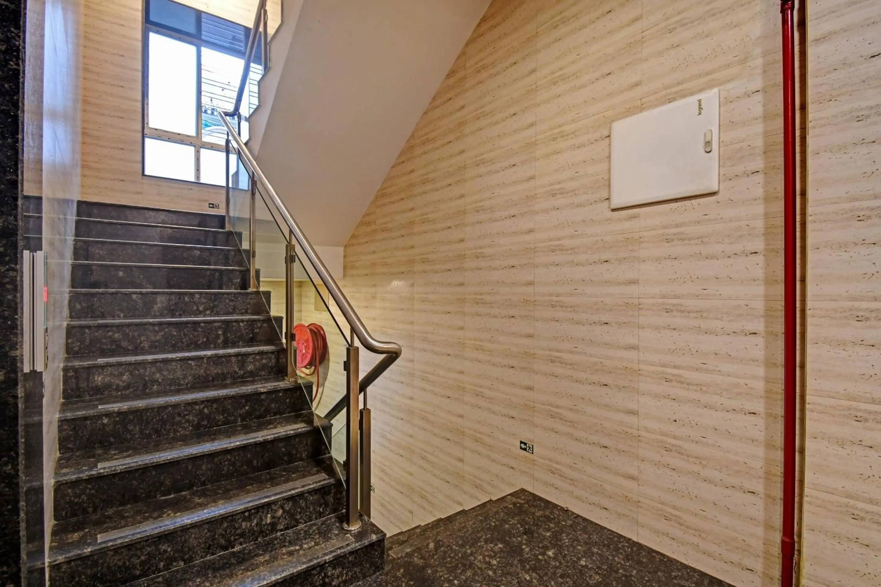 Other in Super Townhouse Hotel All In One Near City Centre Salt Lake