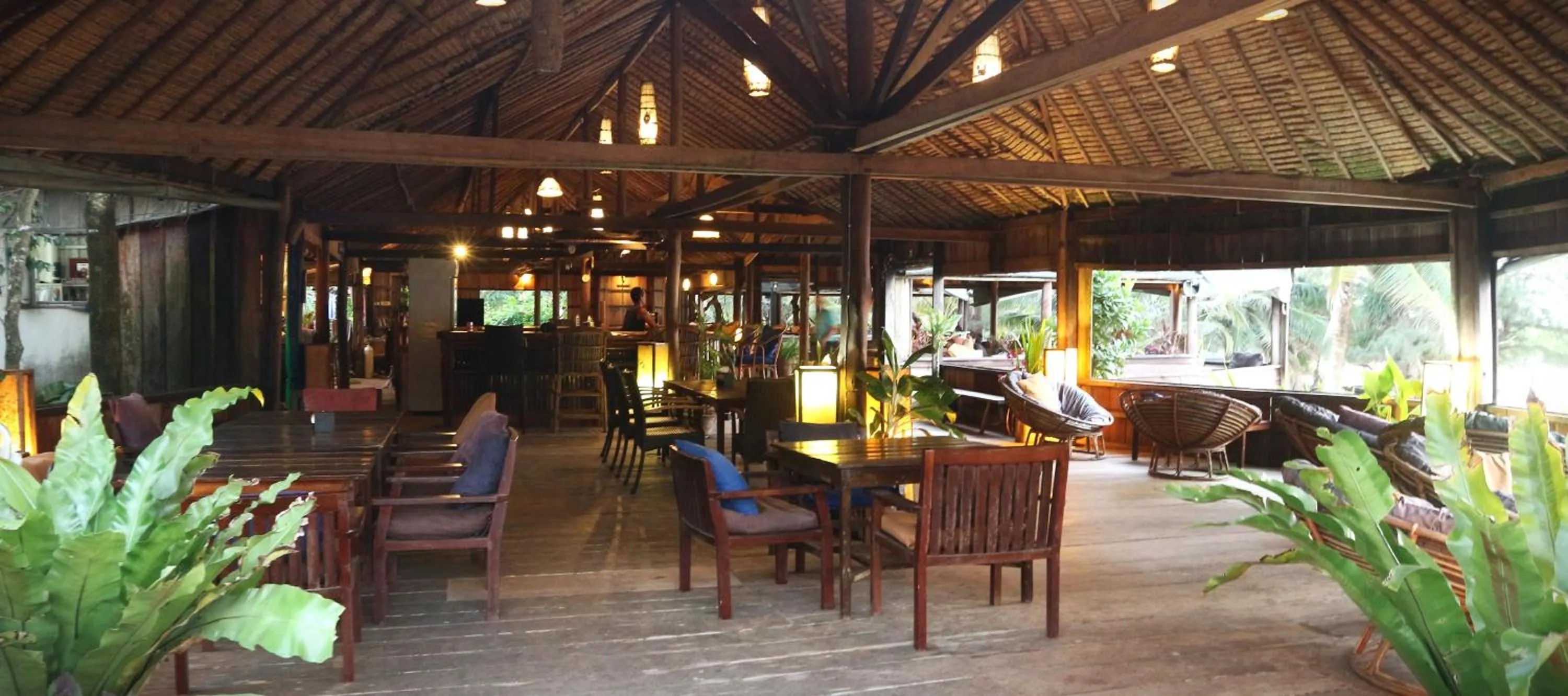 Restaurant/places to eat in Lazy Beach