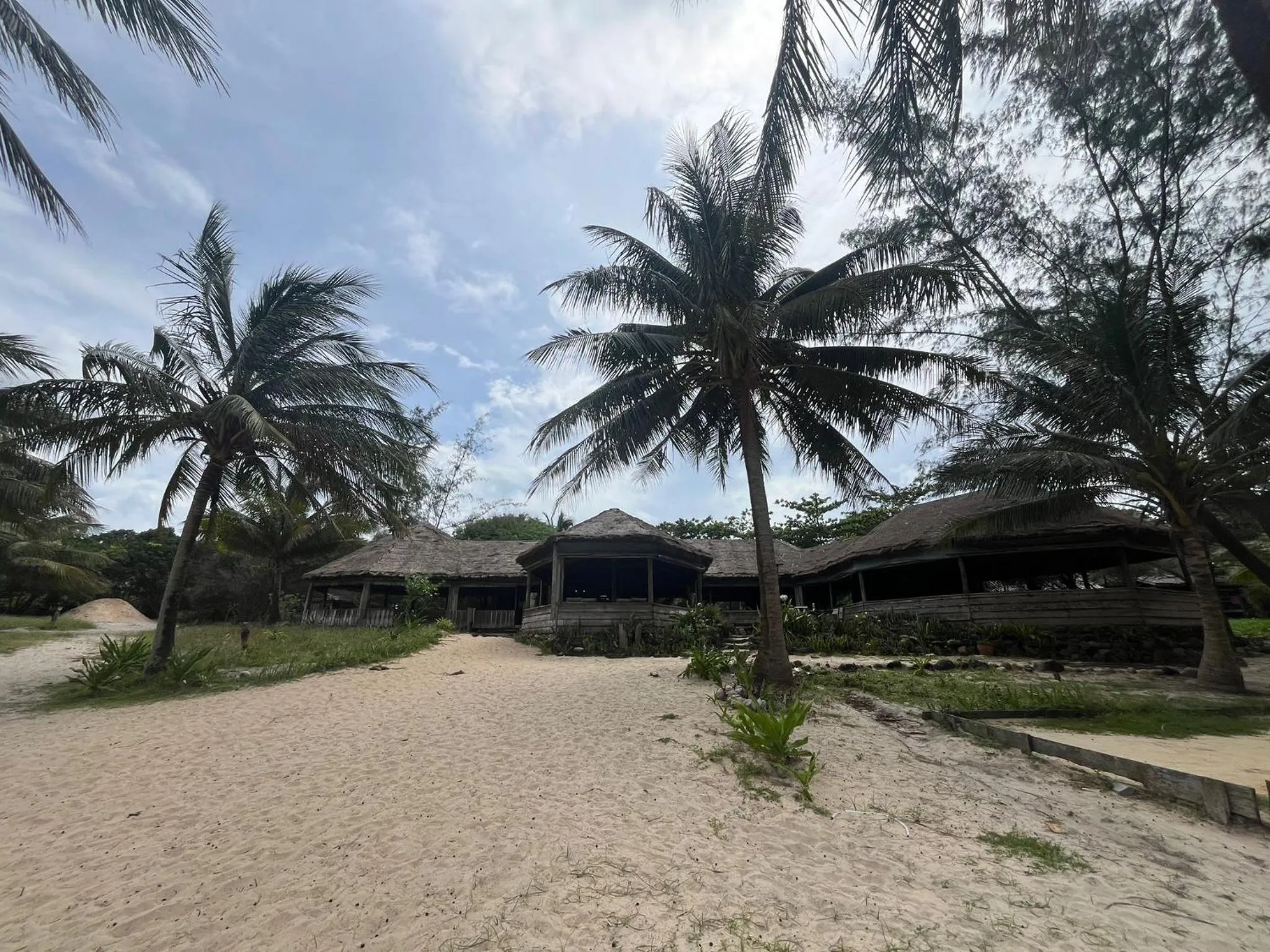 Restaurant/places to eat in Lazy Beach