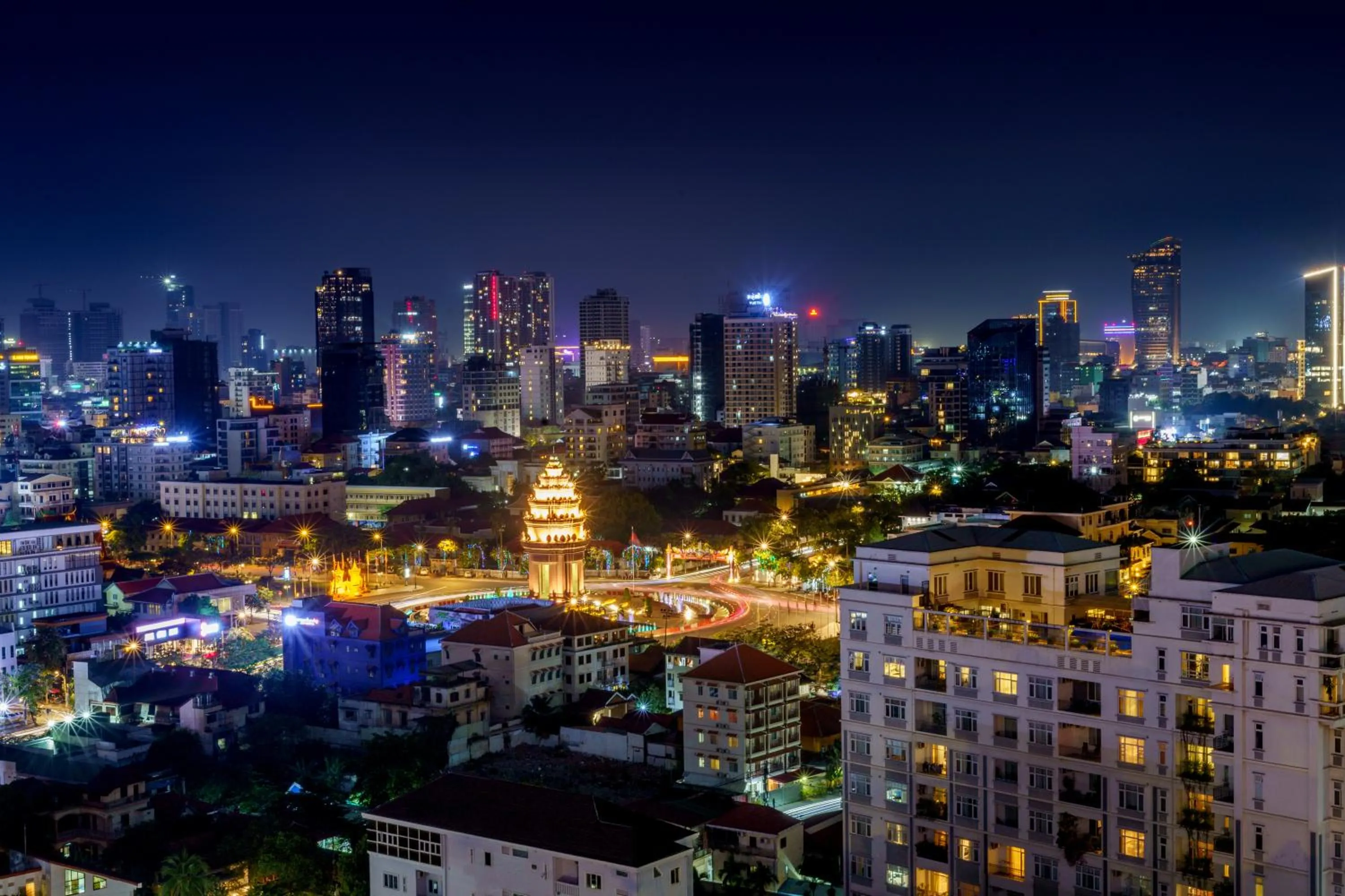 Property building in OCEAN HOTEL