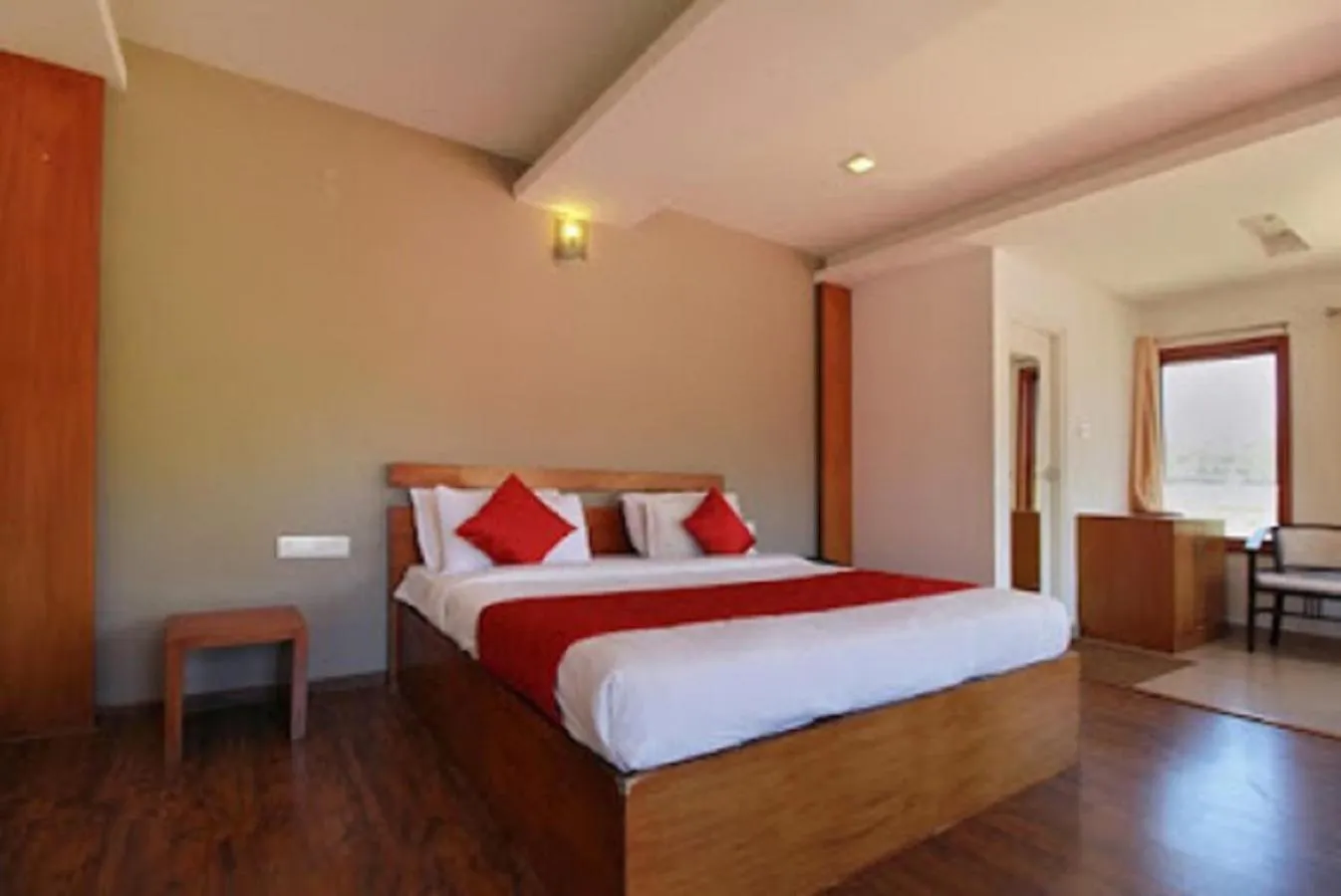 Bed in Coastal Grand Resort - Ooty