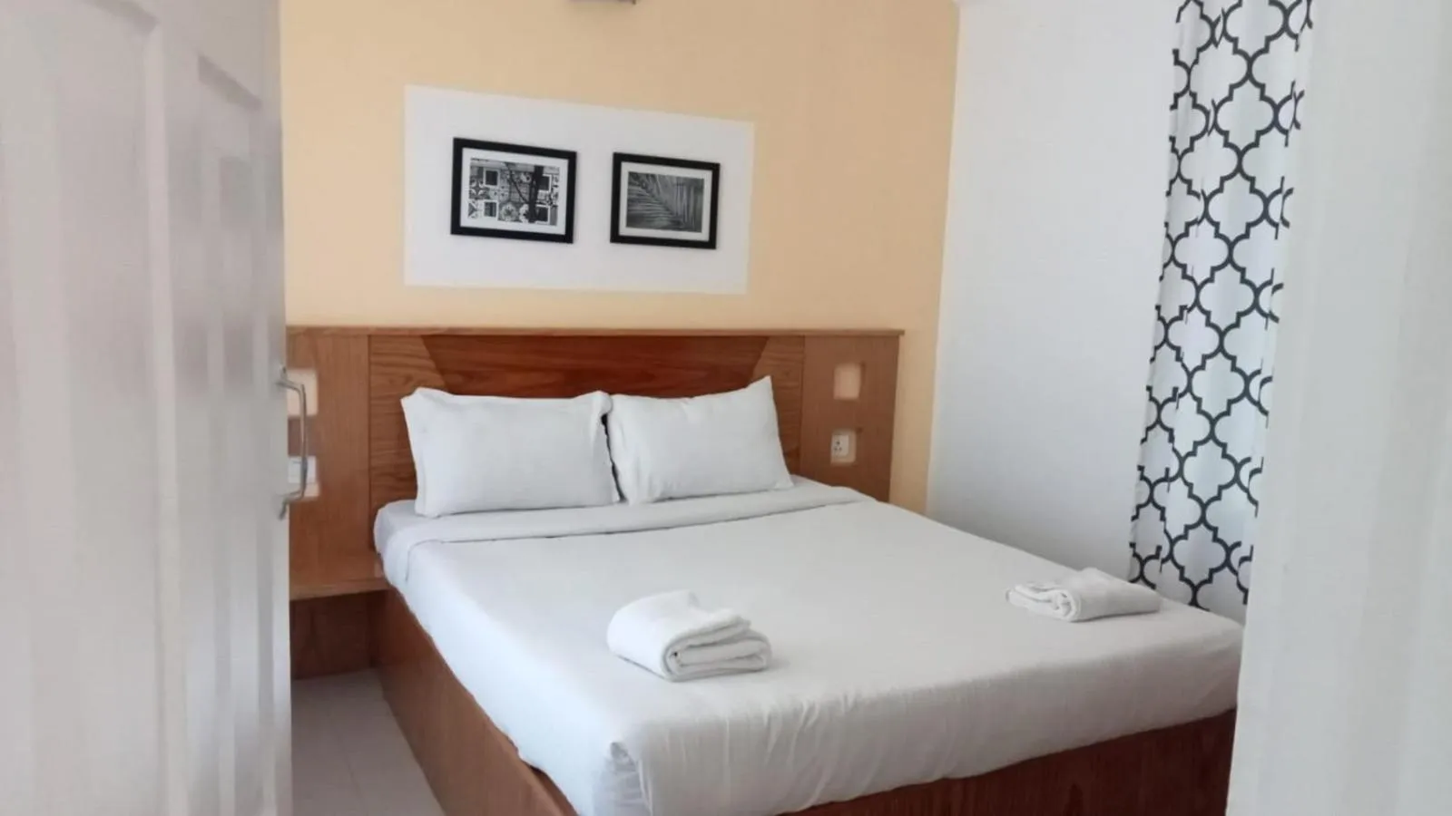 Bed in Coastal Grand Resort - Ooty