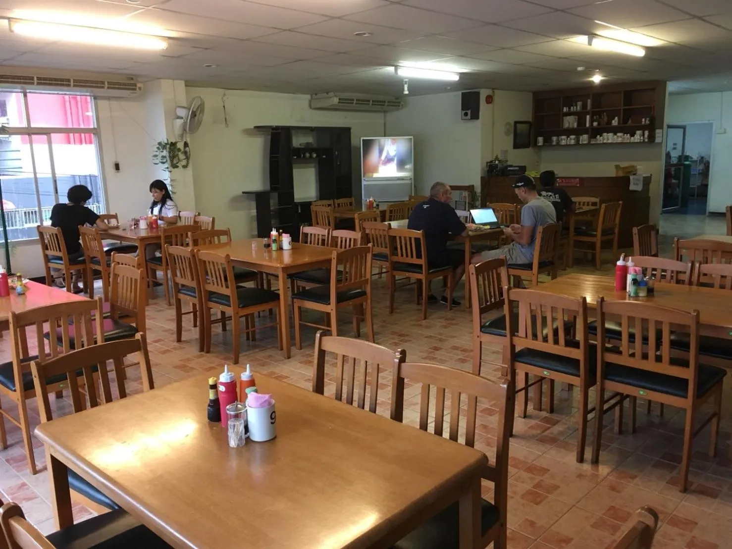 Restaurant/places to eat in The Residence Hotel -SHA Extra Plus