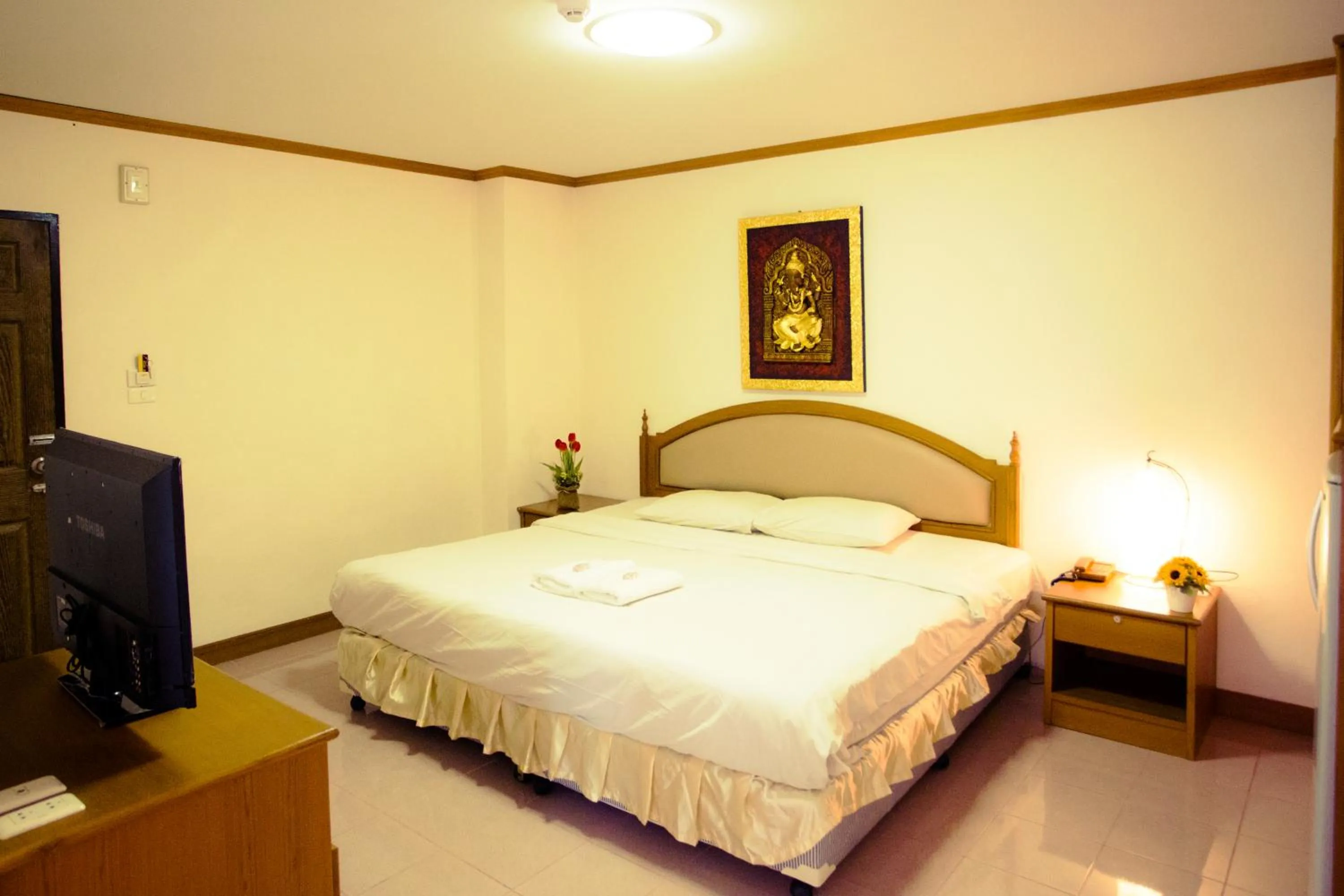 Bed in The Residence Hotel -SHA Extra Plus