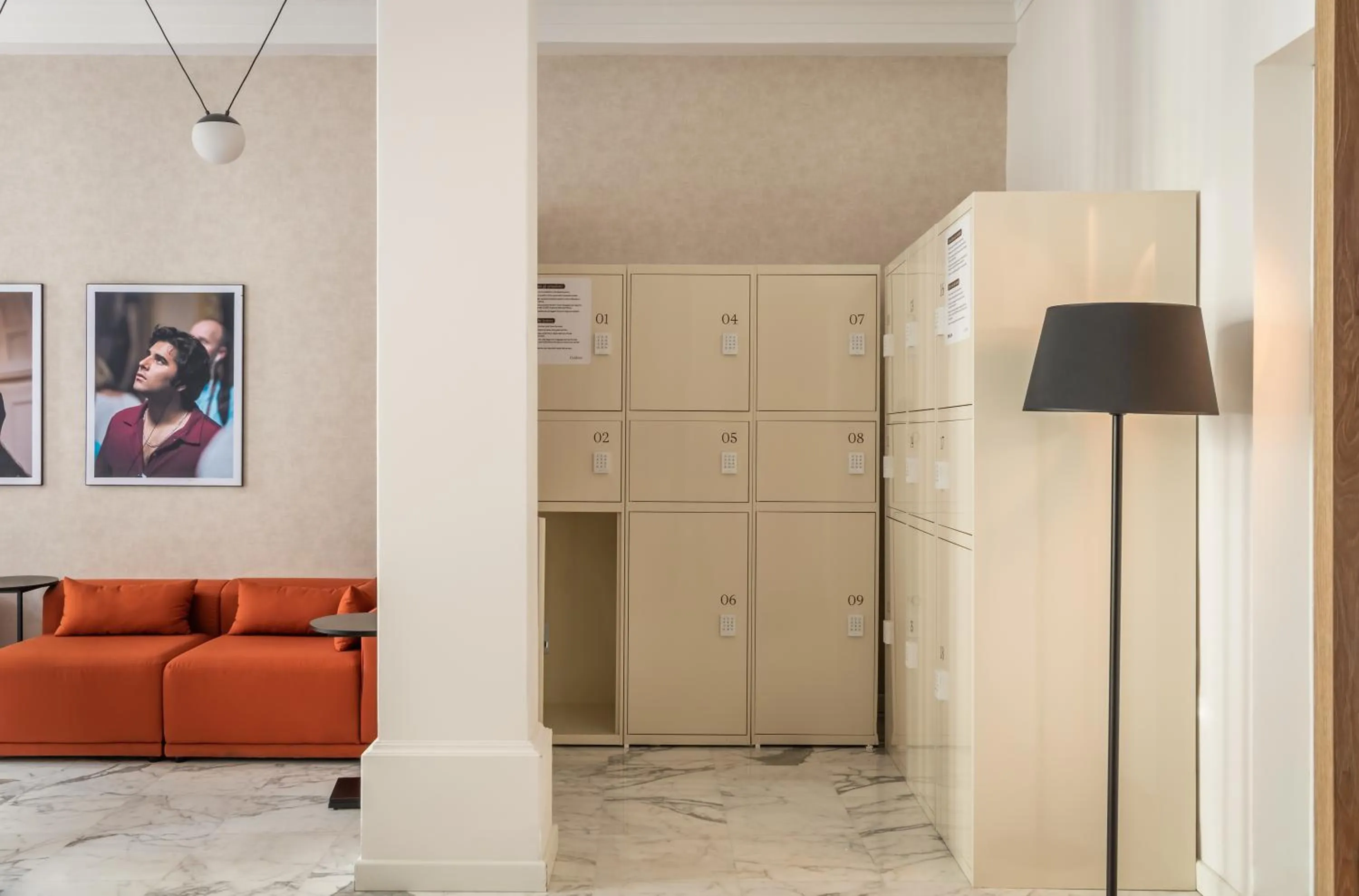 Decorative detail in BYPILLOW Goldoni