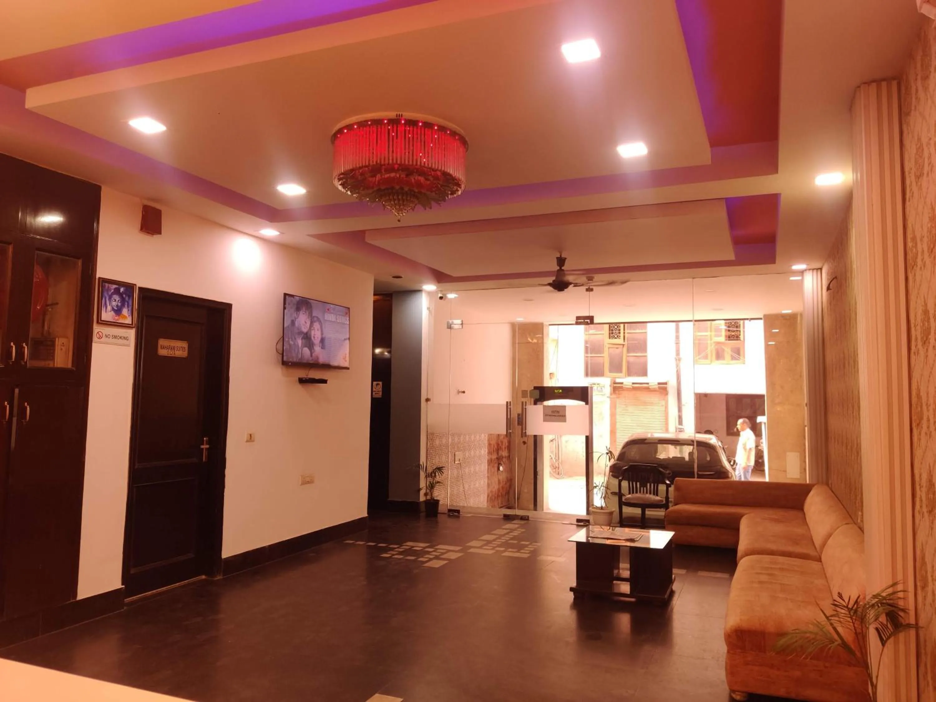Lobby or reception in Hotel Delhi Airport Plaza IGI Airport , Free Airport Pickup