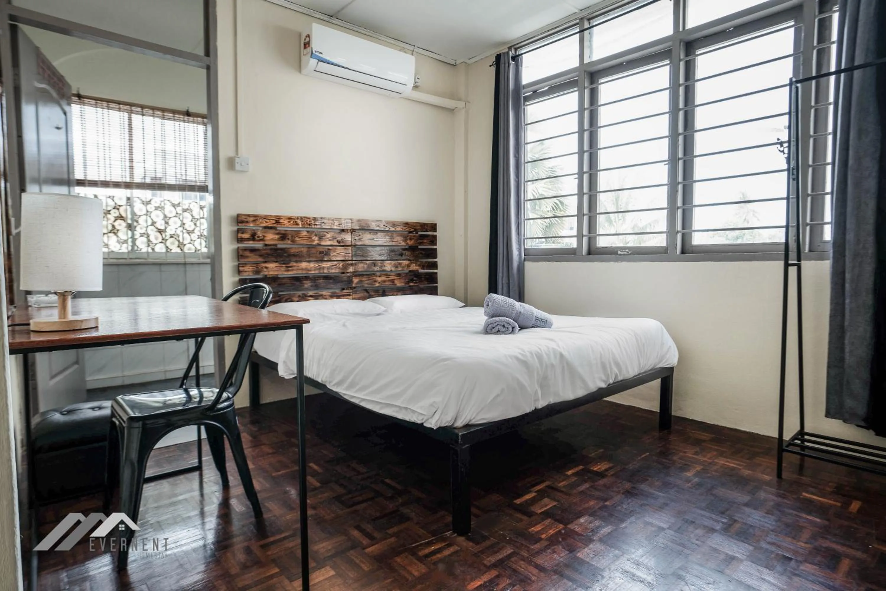 Bed in Permaisuri Homestay by Evernent