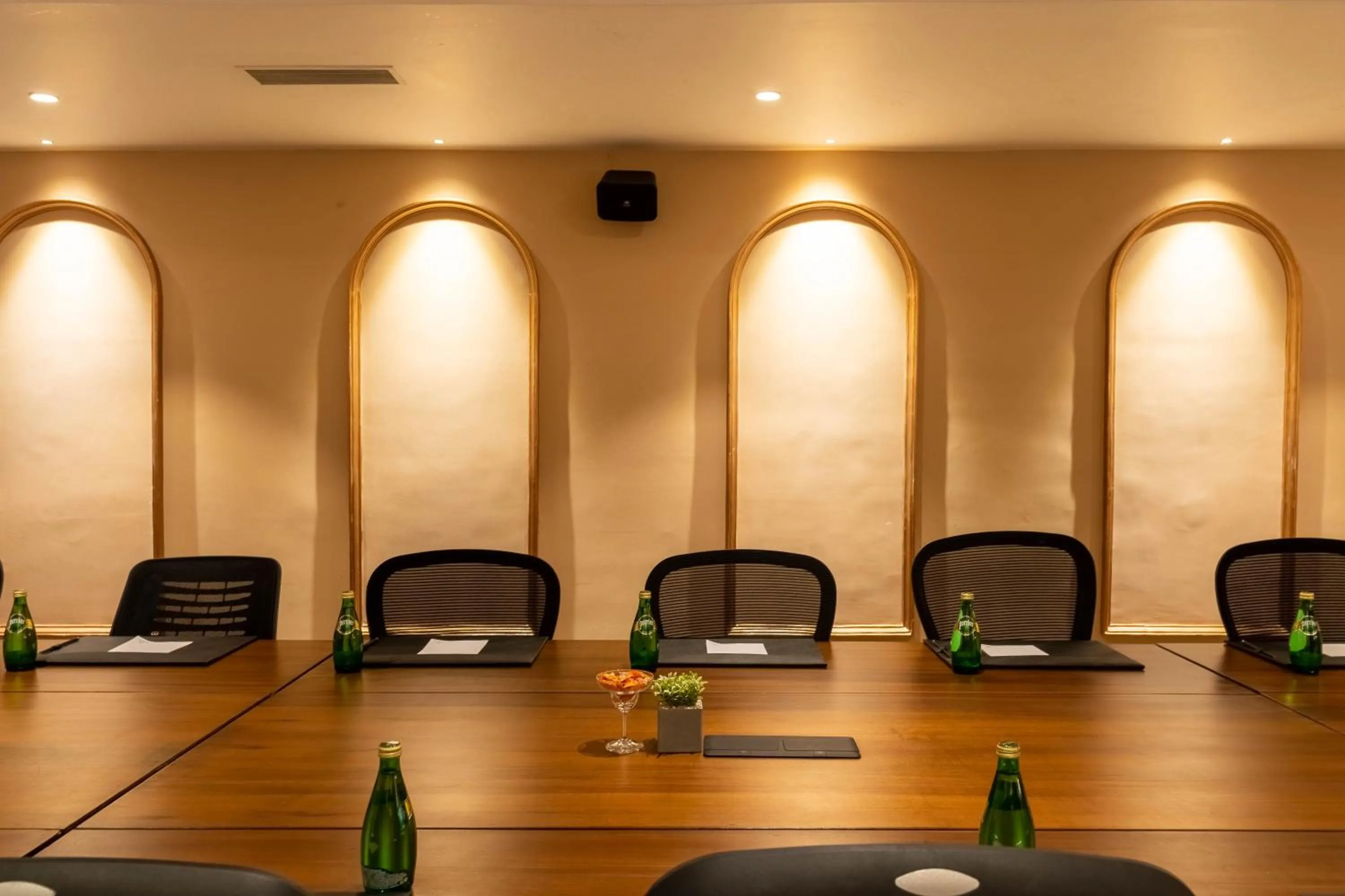 Meeting/conference room in Historia Royal