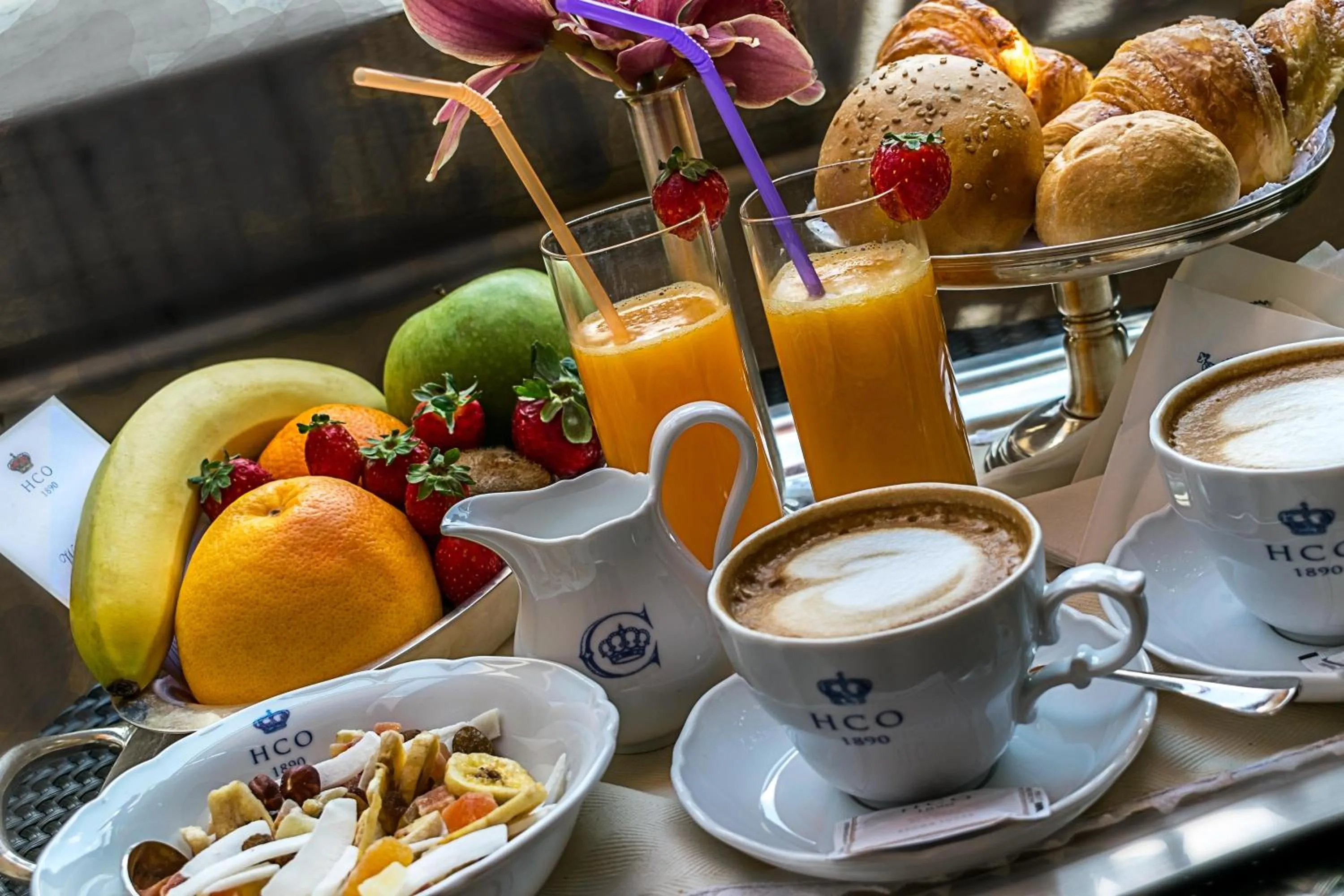 Food and drinks in Hotel Corona d'Oro 1890