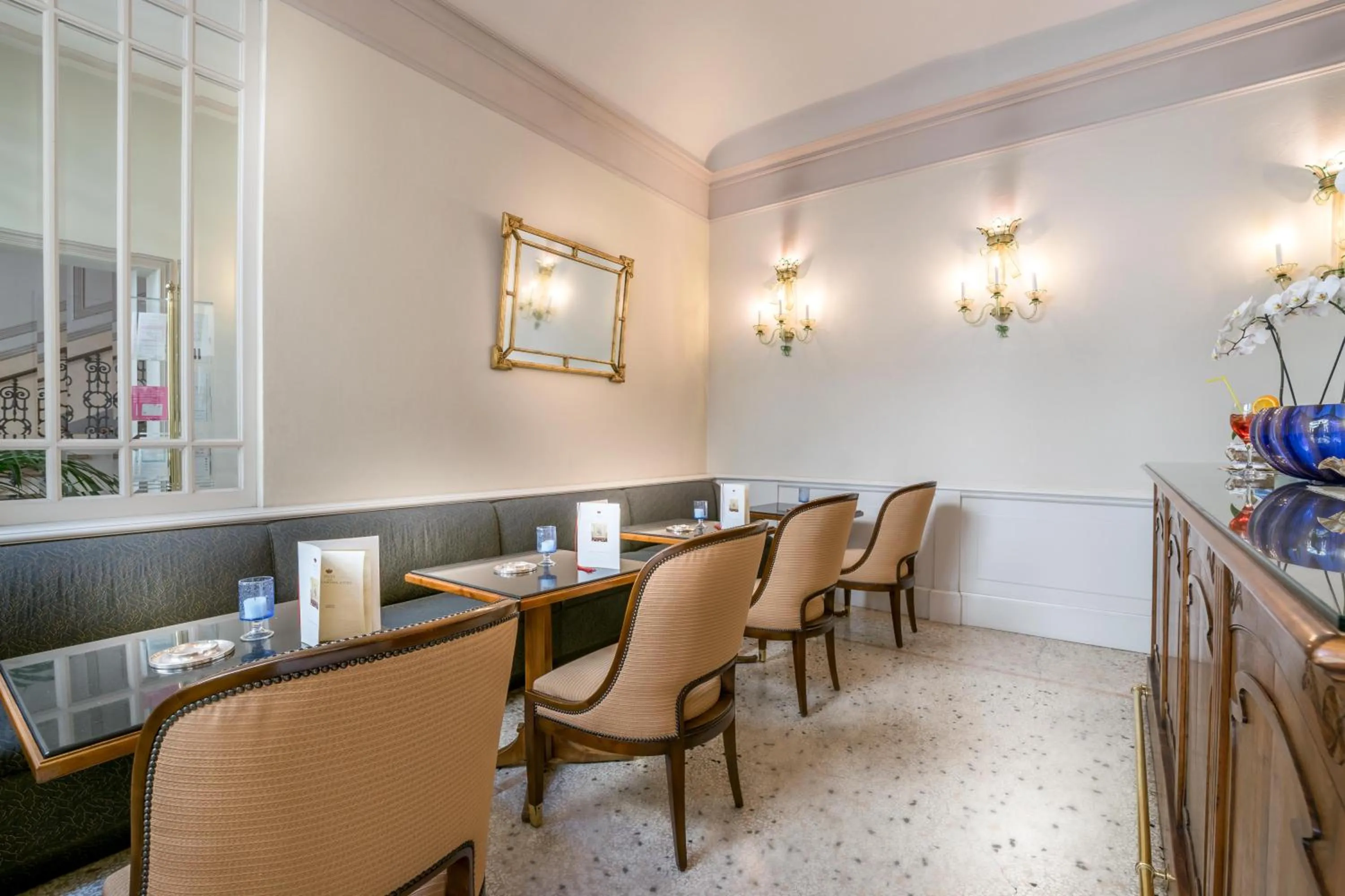 Lounge or bar in Hotel Corona d'Oro 1890