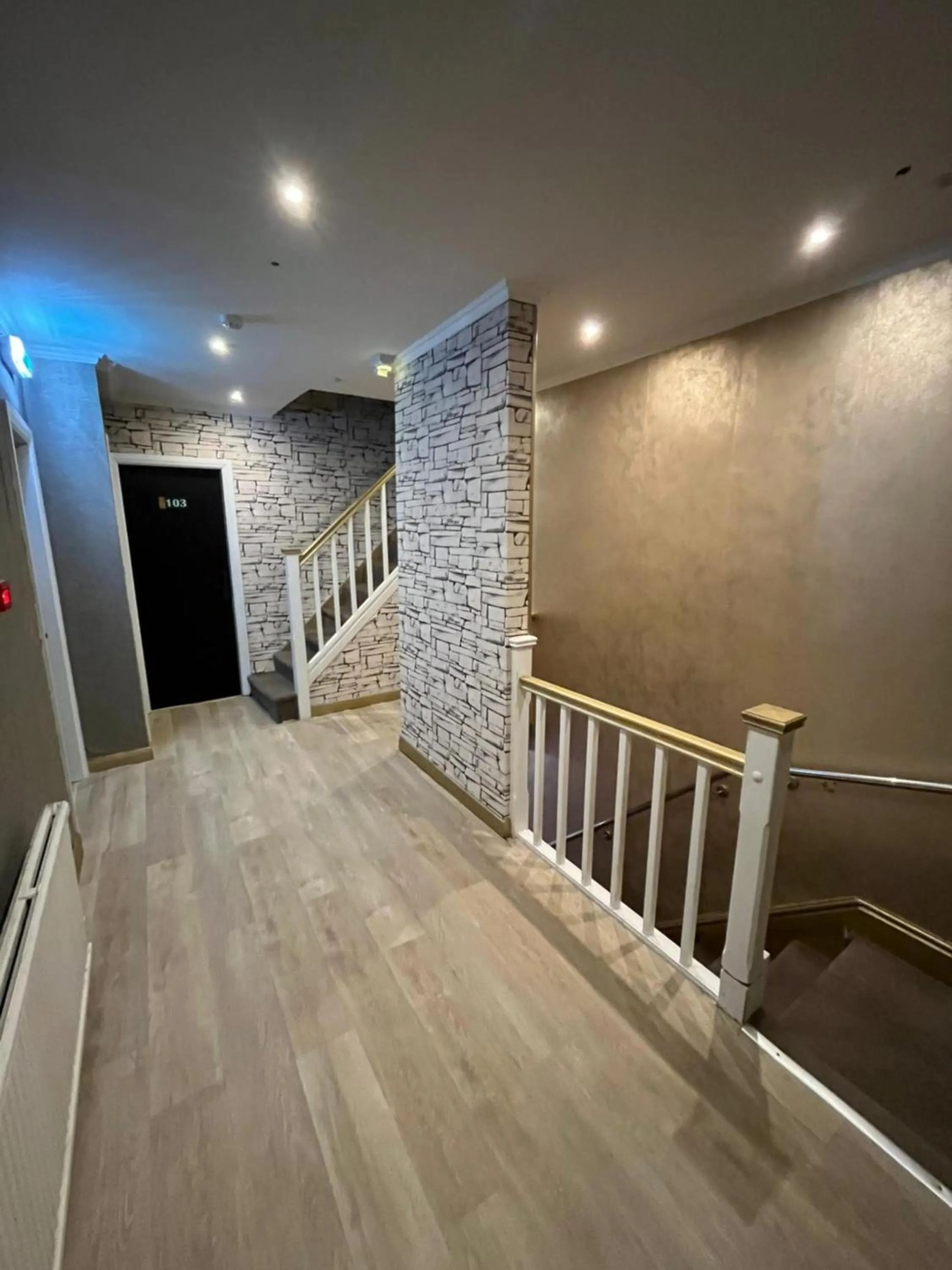 Lobby or reception in White Rose Hotel and Restaurant