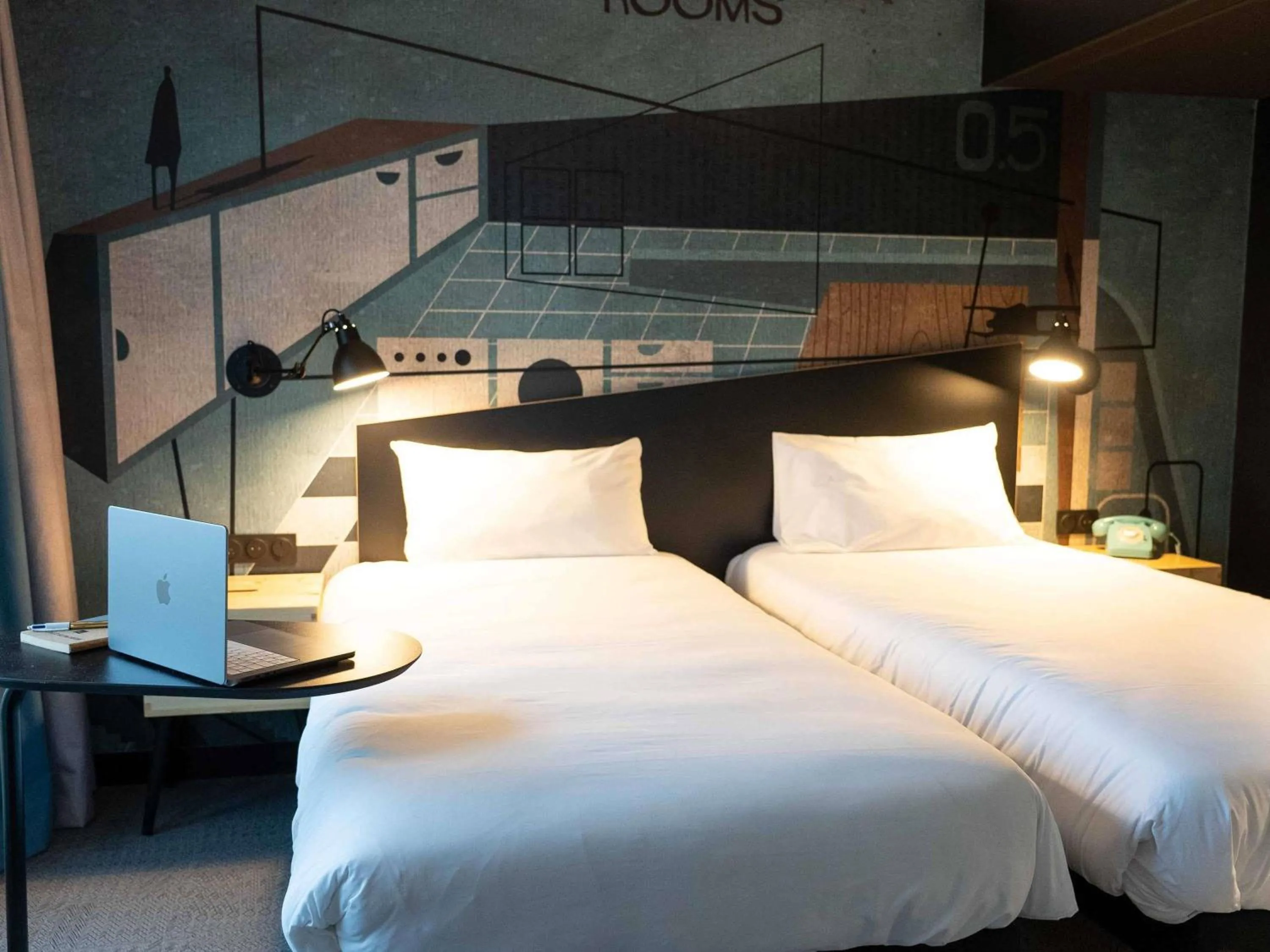 Bedroom, Bed in ibis Styles Dreux Centre Gare