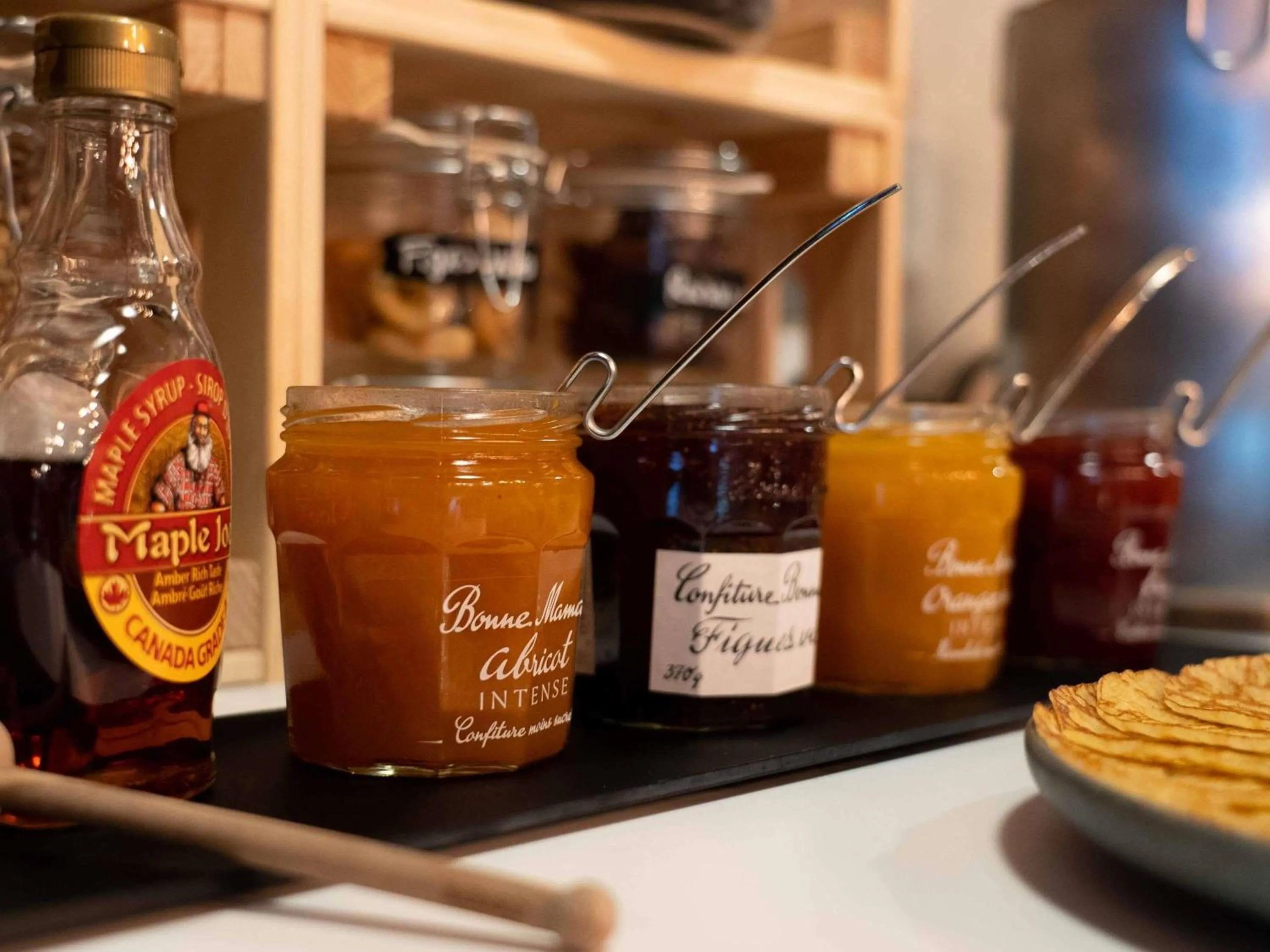 Breakfast in ibis Styles Dreux Centre Gare