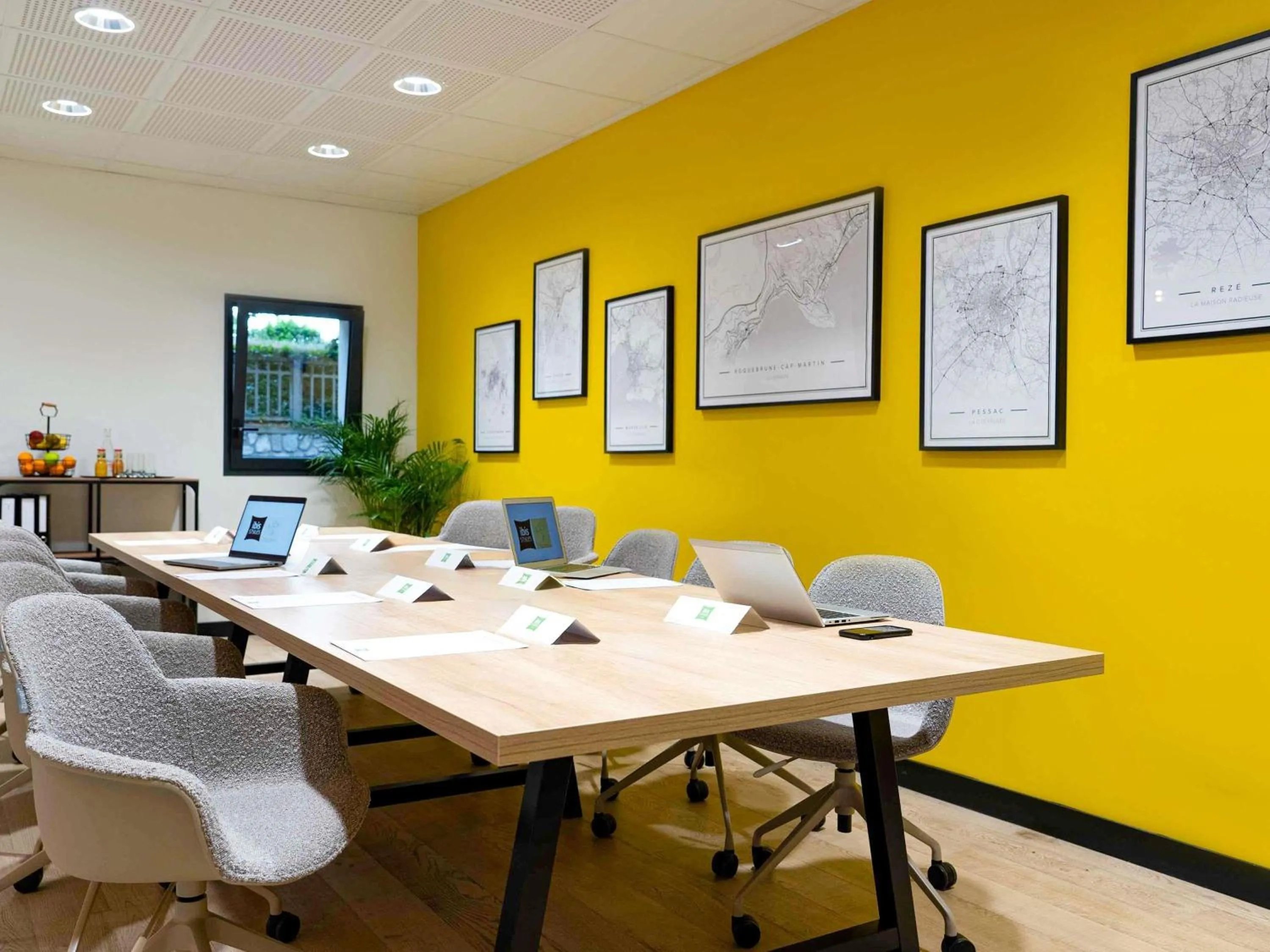 Other in ibis Styles Dreux Centre Gare