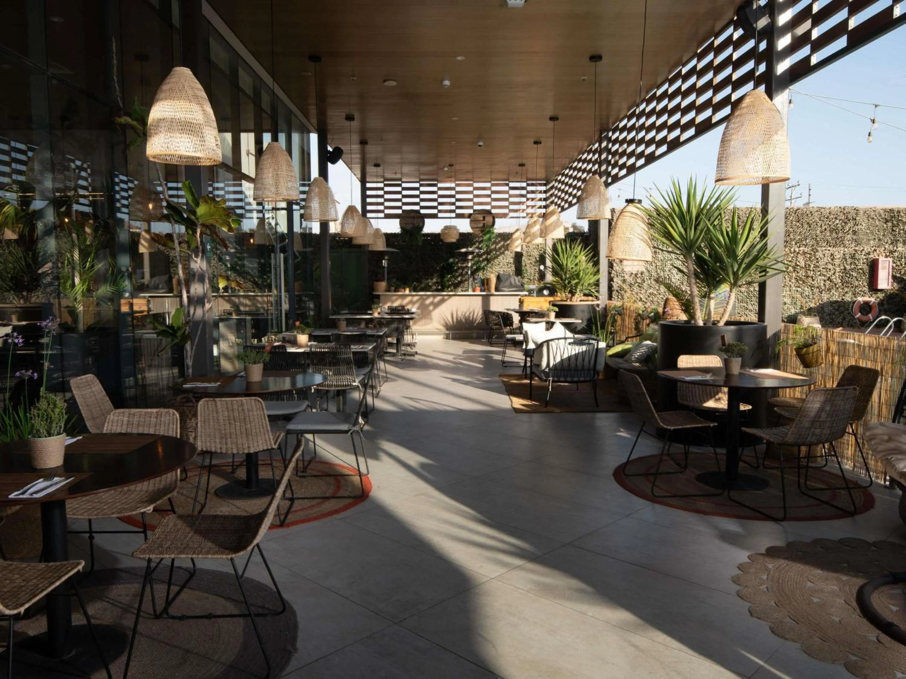 Restaurant/places to eat in Novotel Arica