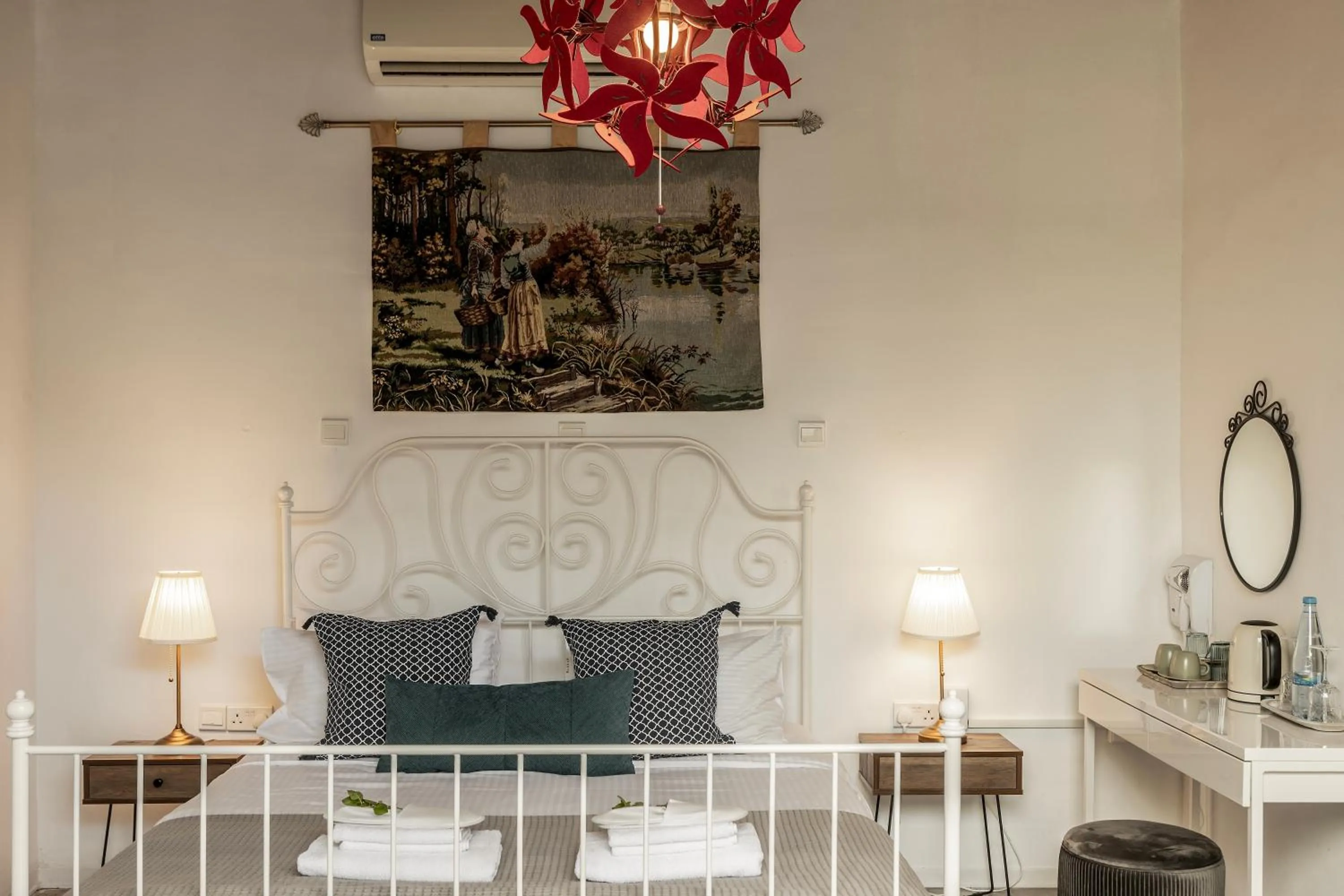 Bed in Edem Traditional House