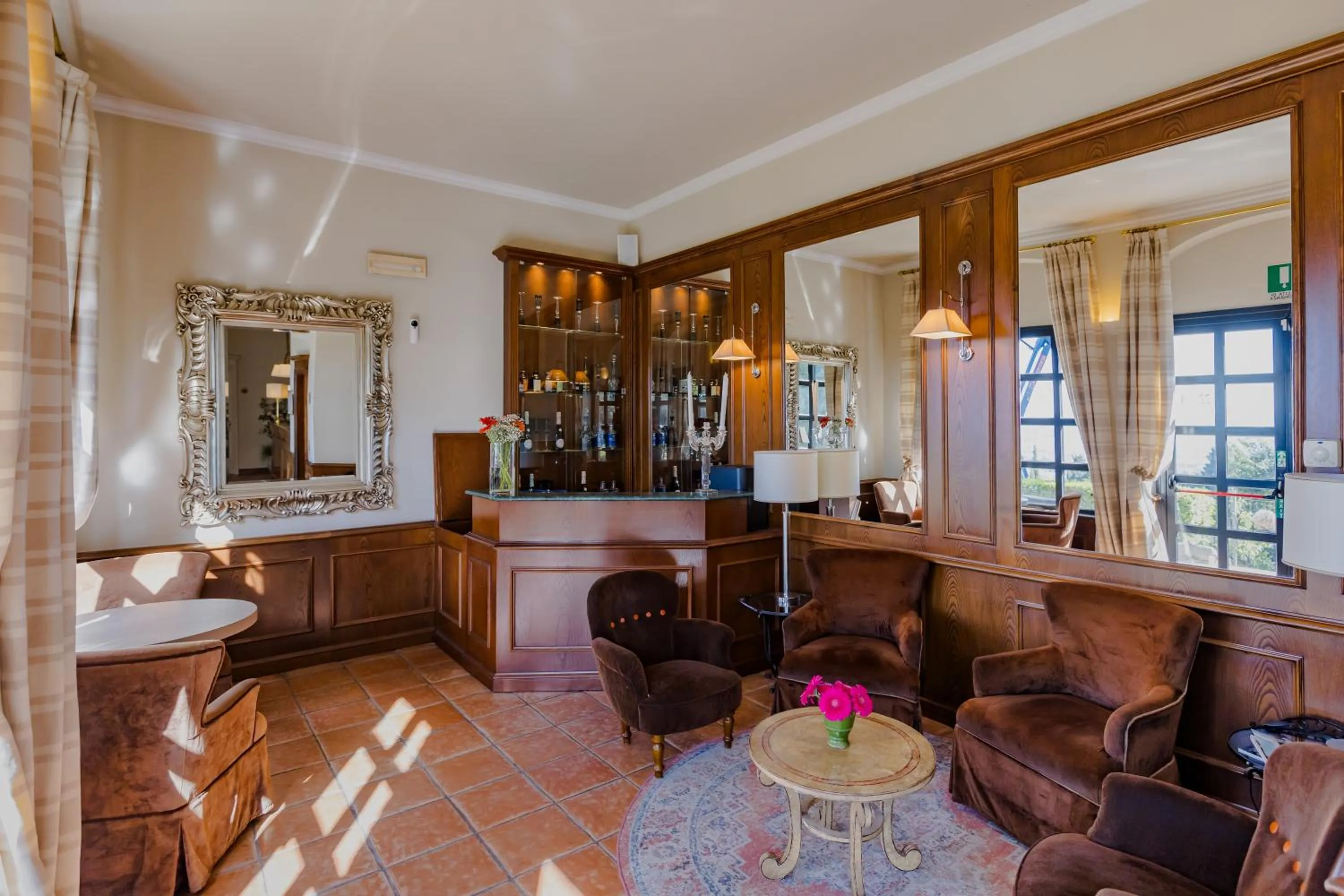 Lounge or bar in FH55 Hotel Villa Fiesole