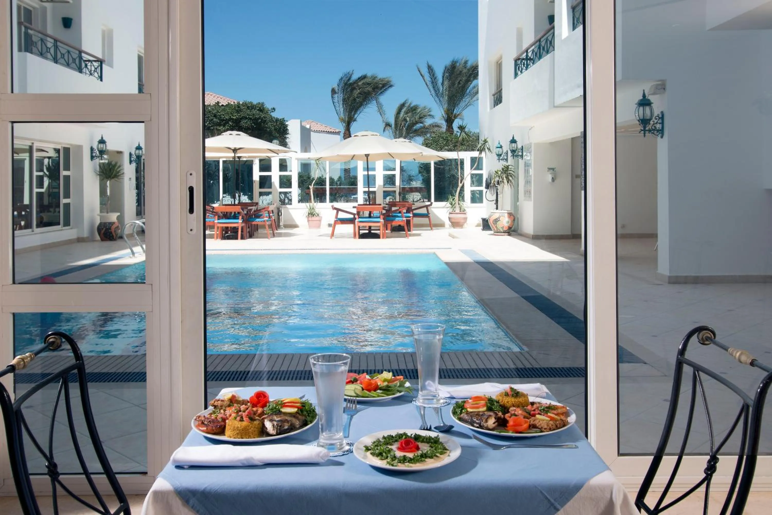 Restaurant/places to eat in Swiss Wellness Dive Resort