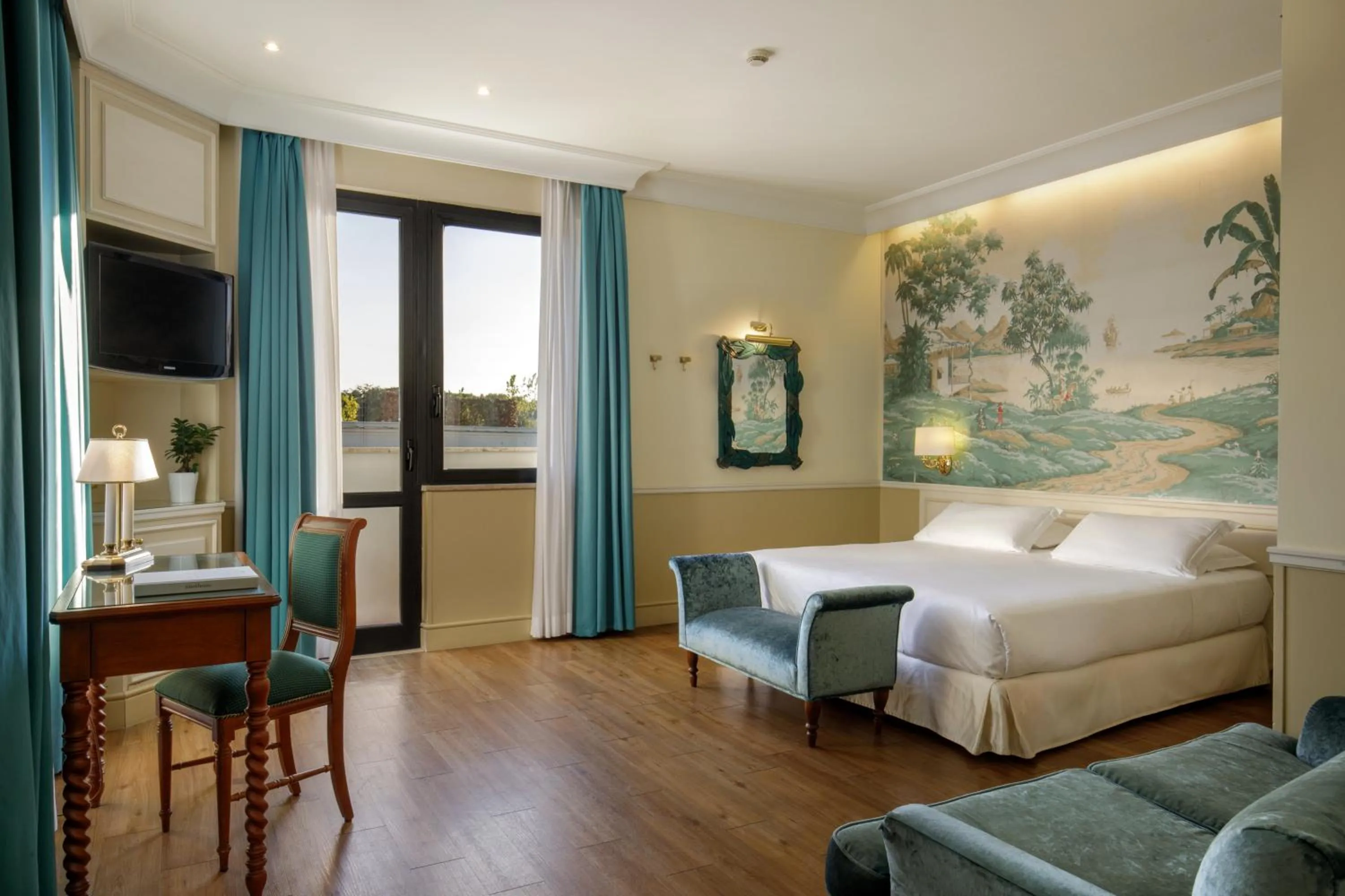 Bedroom in Donna Laura Palace by OMNIA hotels