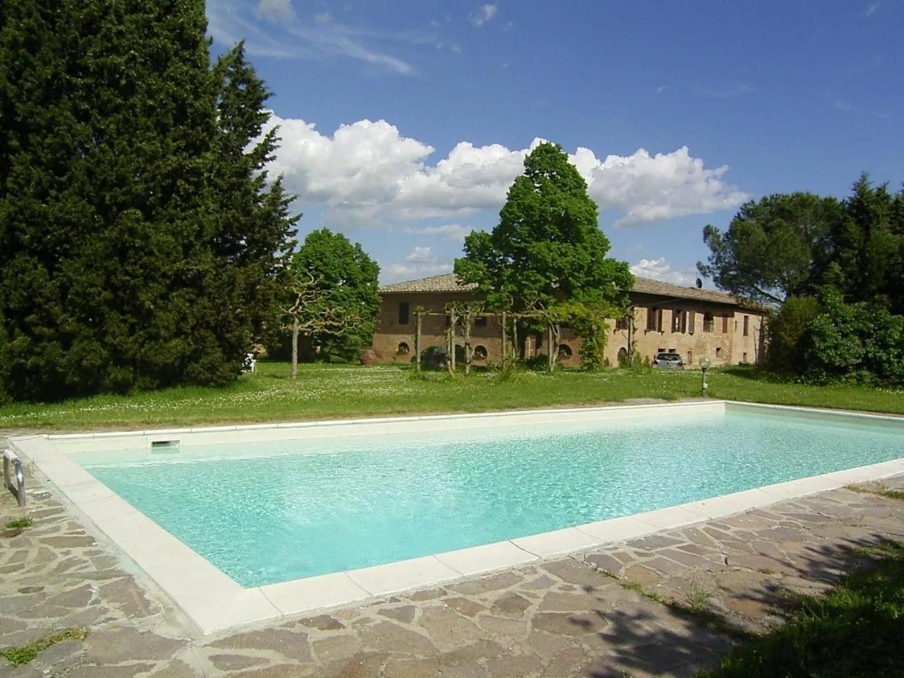 Villa Siena Bio Agriturismo private pool