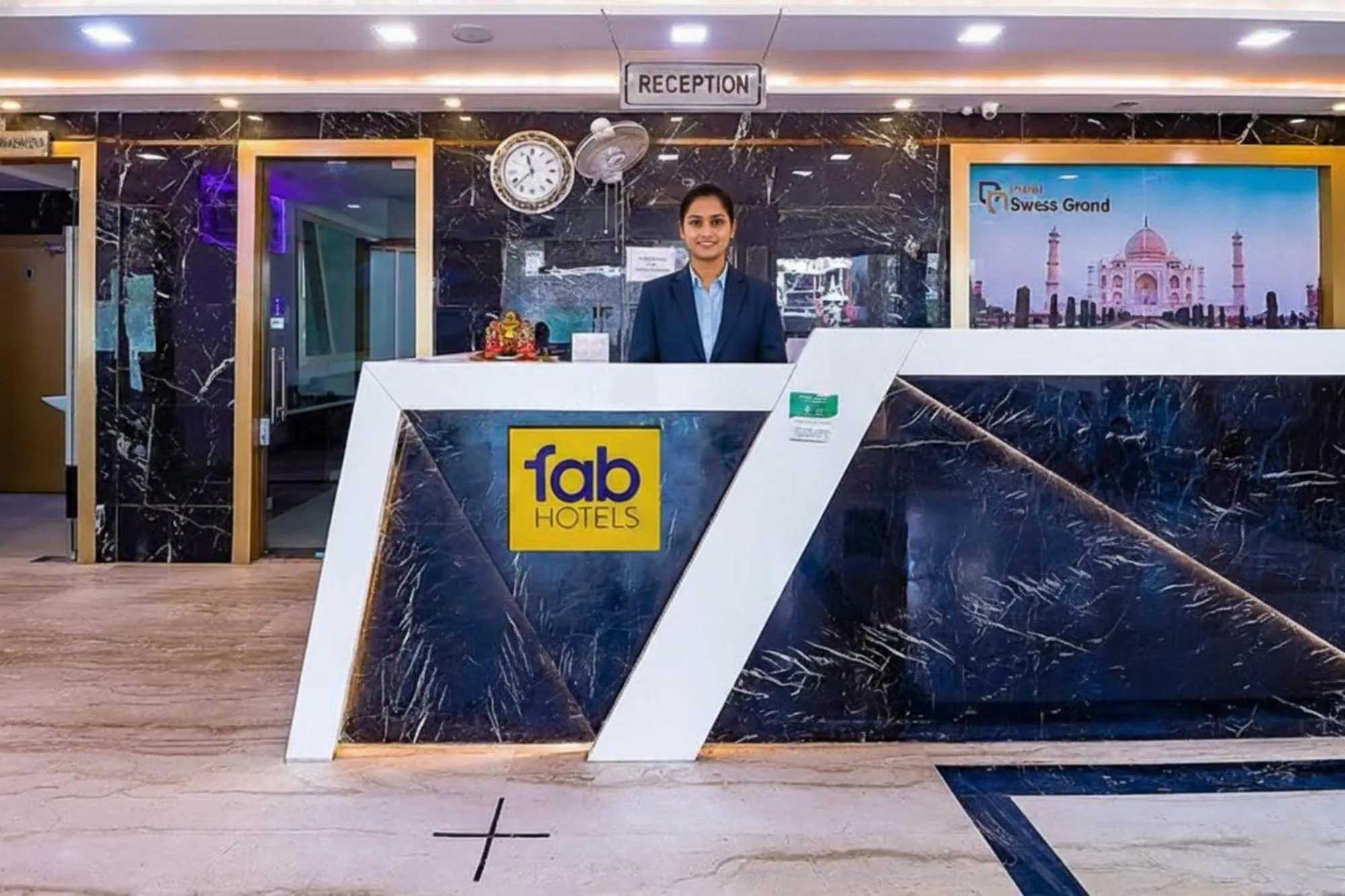 Lobby or reception in FabHotel Swess Grand