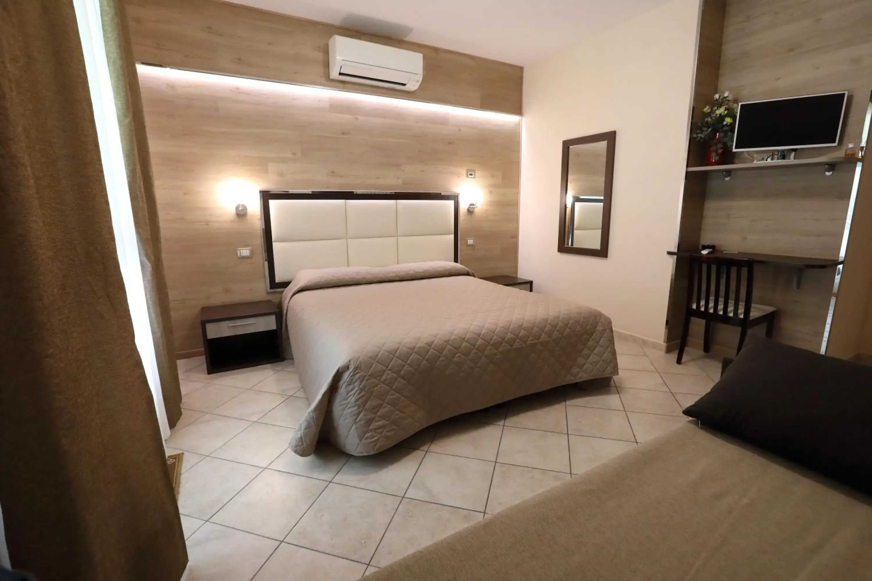 King Room with Spa Bath - single occupancy in Il Villino Agriturismo B&B King Room with Spa Bath - single occupancy in Il Villino Agriturismo B&B