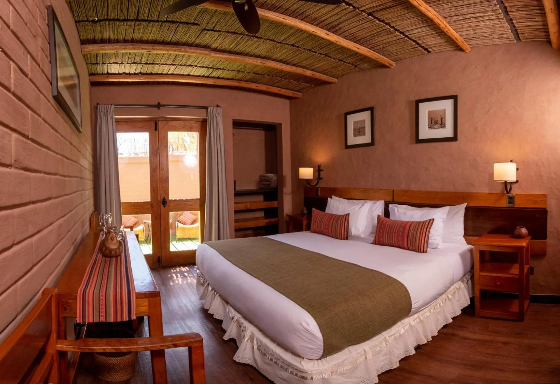 Bedroom, Bed in Hotel Pascual Andino