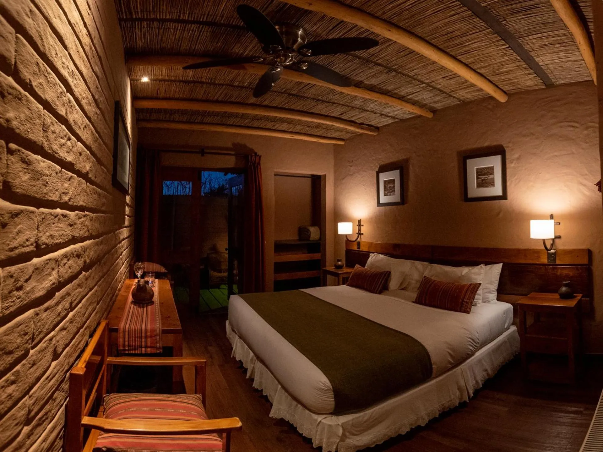 Bedroom, Bed in Hotel Pascual Andino