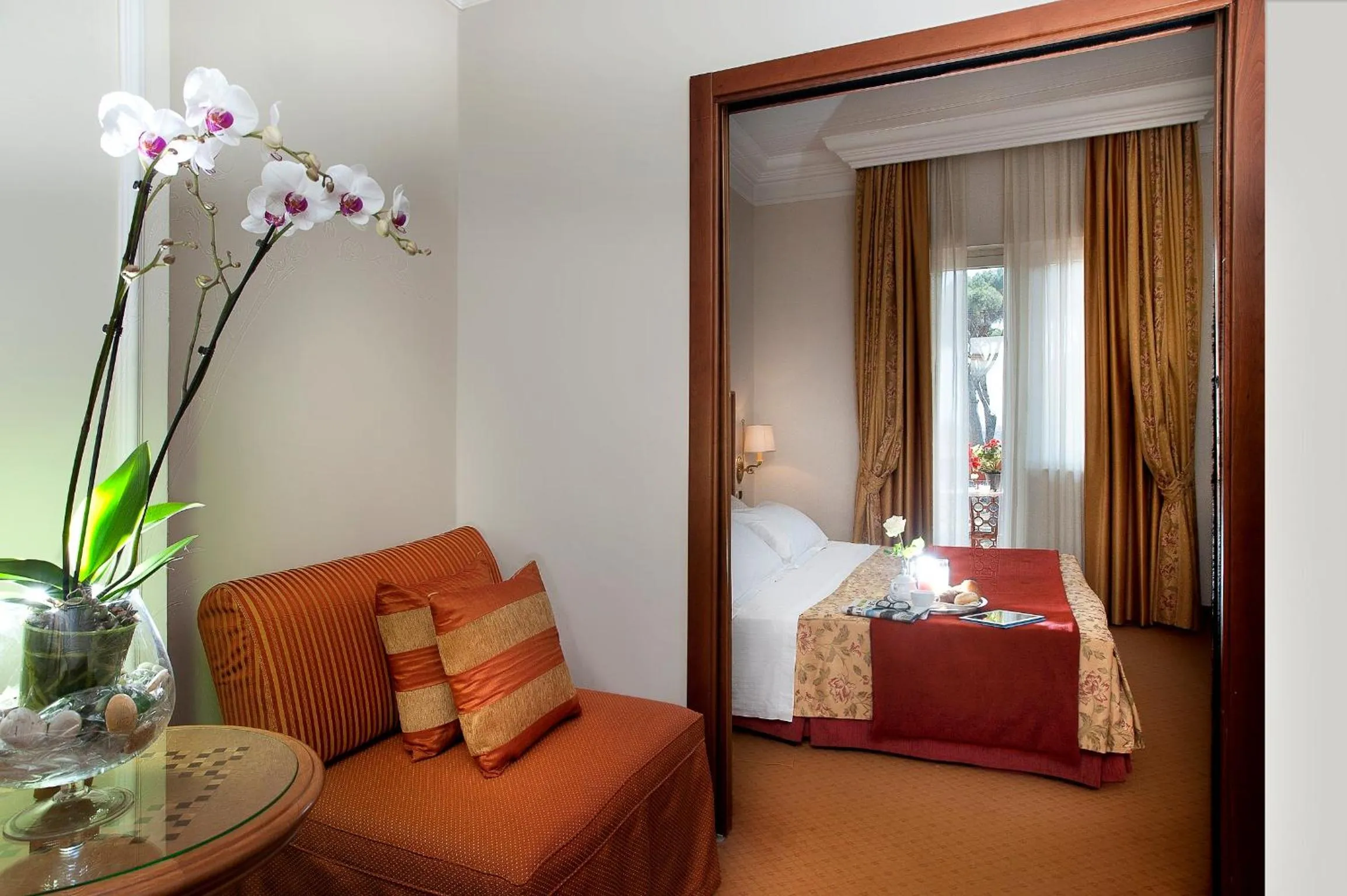 Bed in Pinewood Hotel Rome