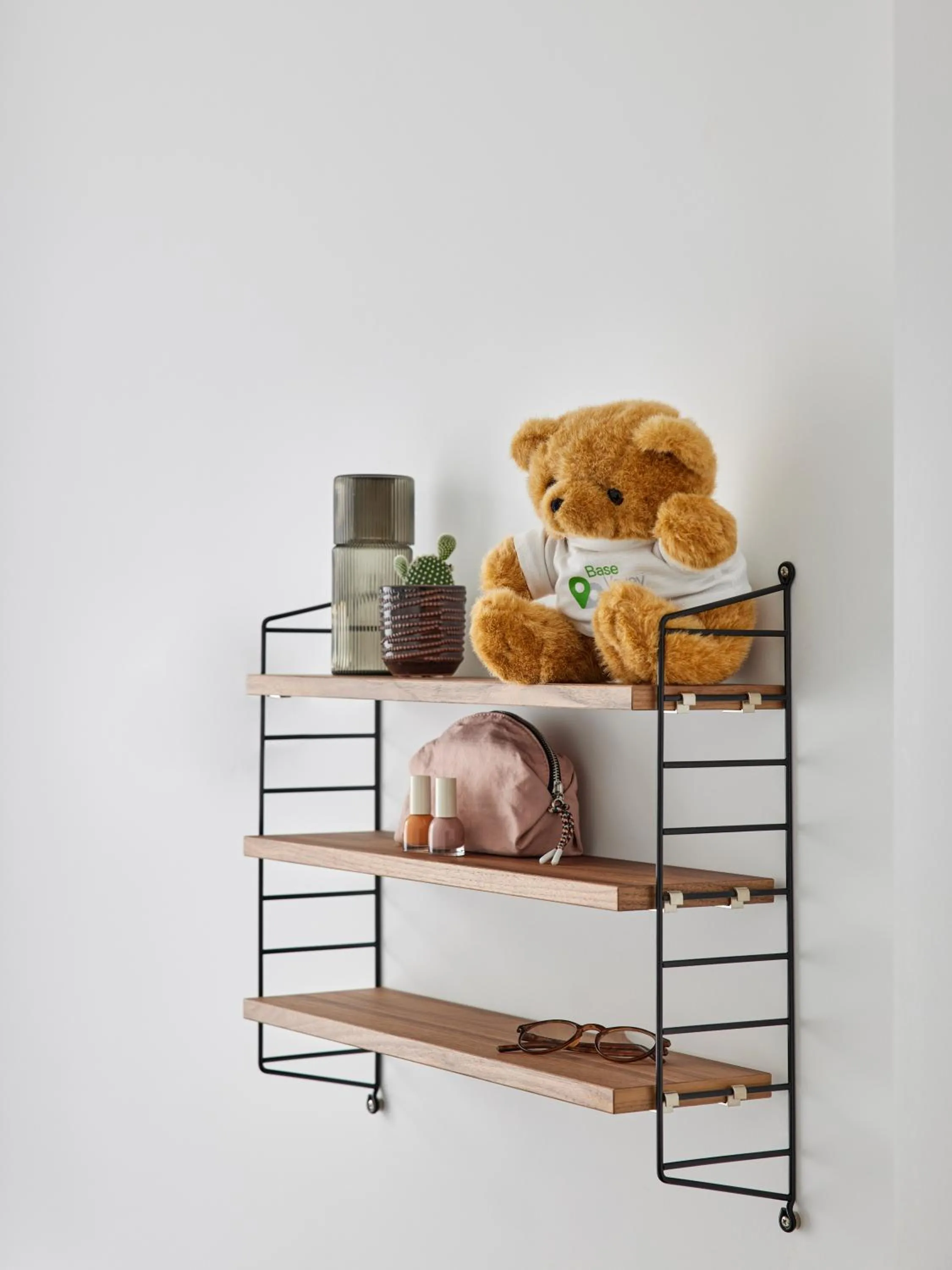 Decorative detail in Base Lausanne