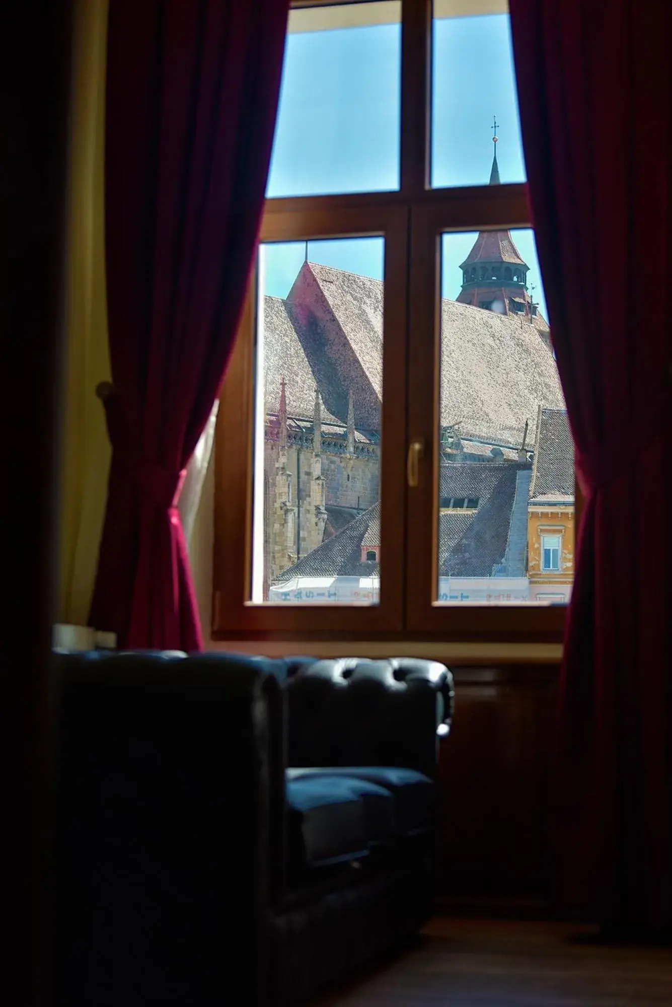 Deluxe Apartment with Central Square View and Kitchenette in La Maisonnette Deluxe Apartment with Central Square View and Kitchenette in La Maisonnette