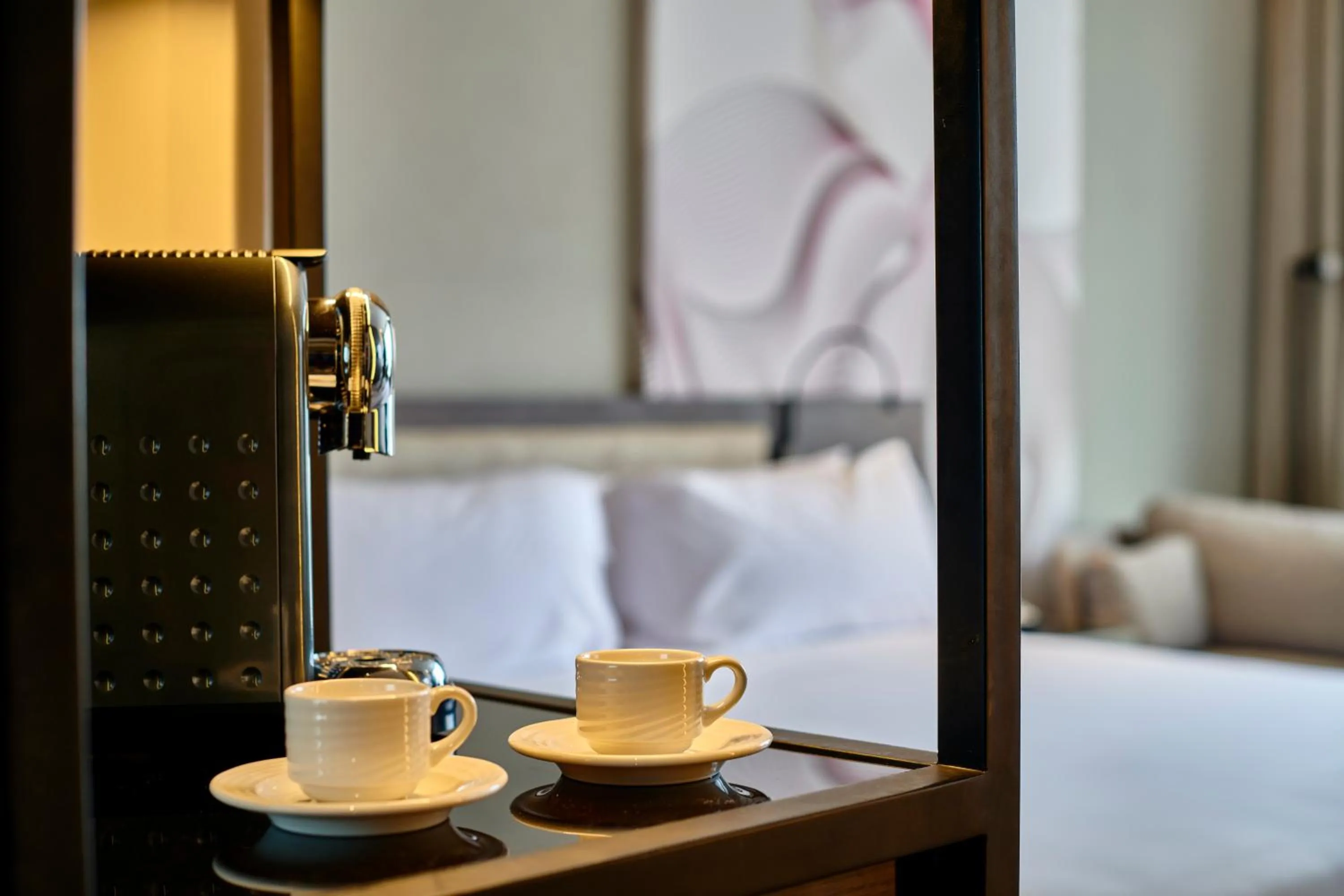Coffee/tea facilities, Bed in Crowne Plaza - West Cairo Arkan by IHG