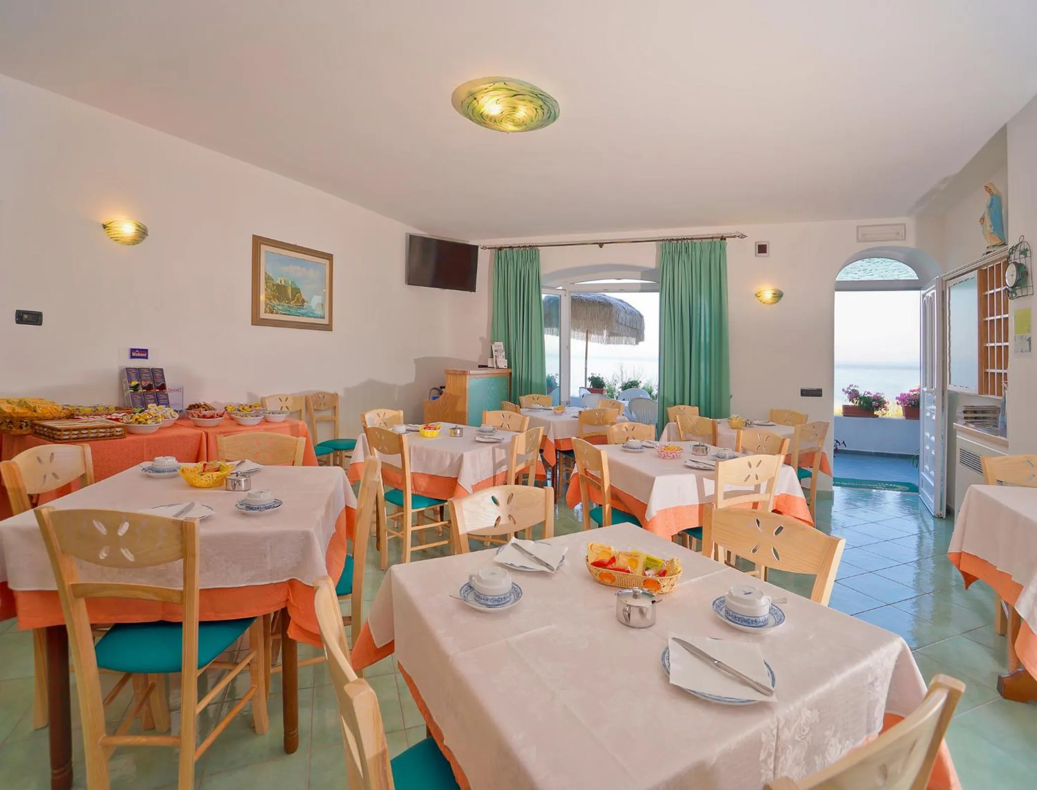 Restaurant/places to eat in Hotel Casa del Sole