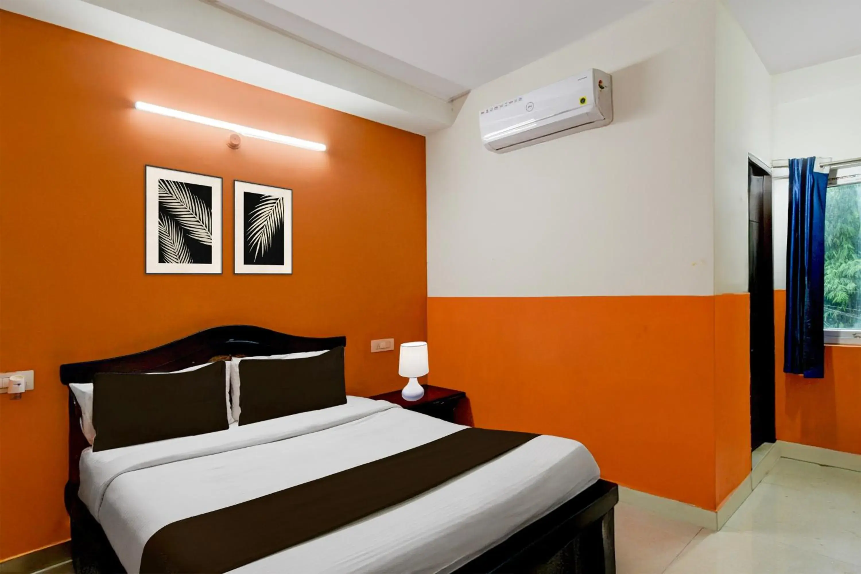 Classic Triple Room - single occupancy in Super Collection O Atlas DLF Formerly Hillside Classic Triple Room - single occupancy in Super Collection O Atlas DLF Formerly Hillside