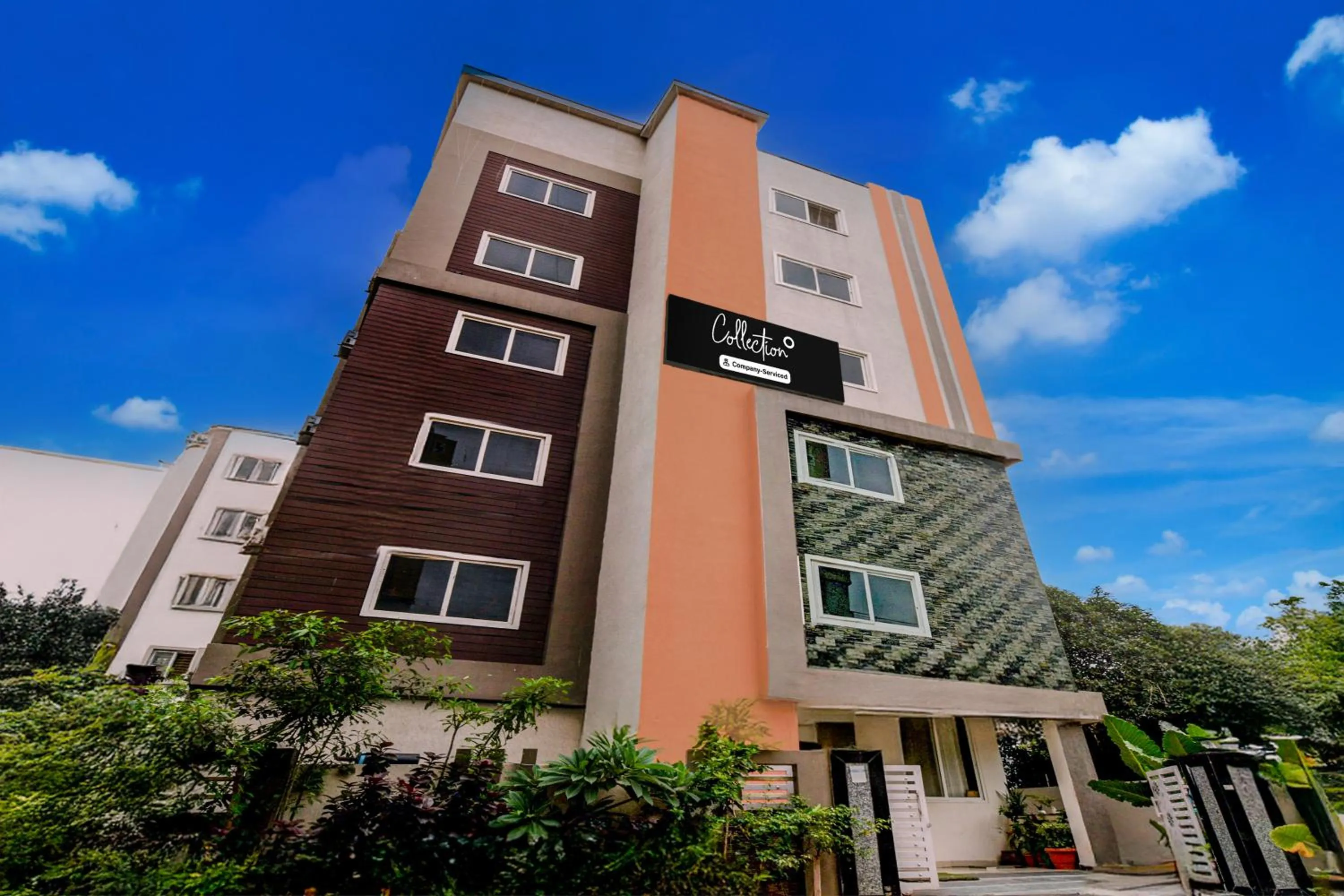 Property building in Super Collection O Atlas DLF Formerly Hillside