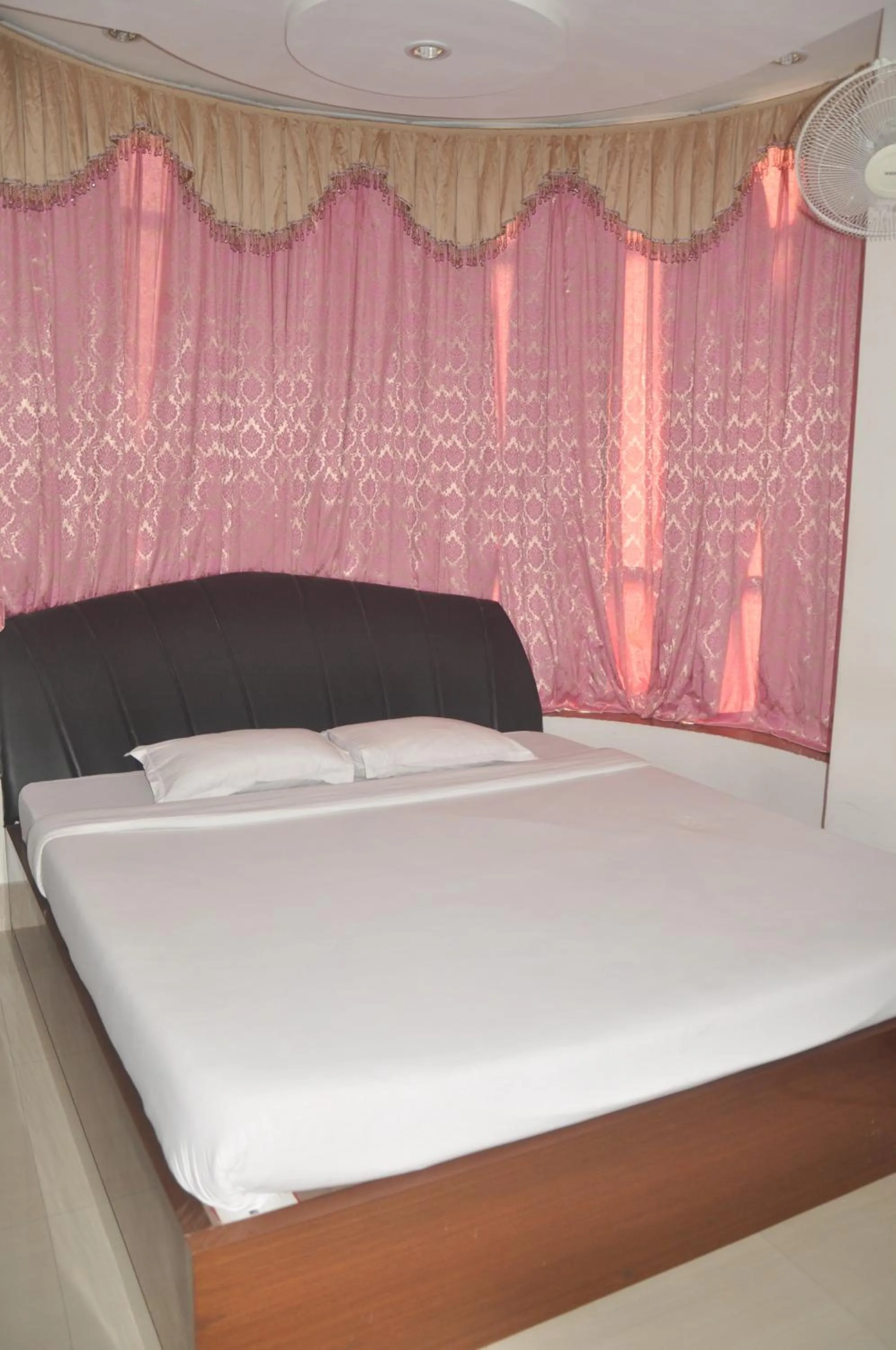 Bed in Hotel Dooars Mountain