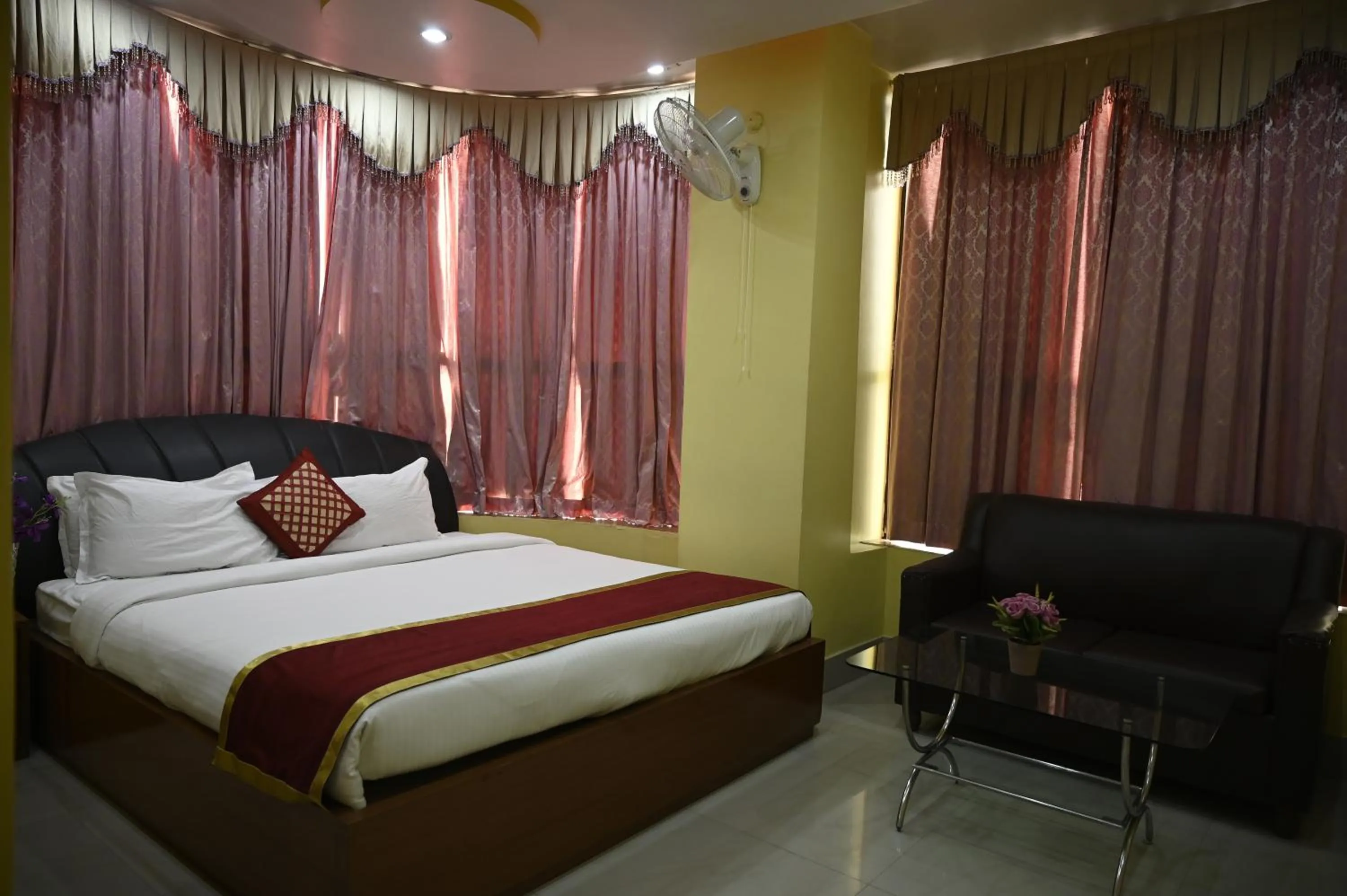 Bed in Hotel Dooars Mountain