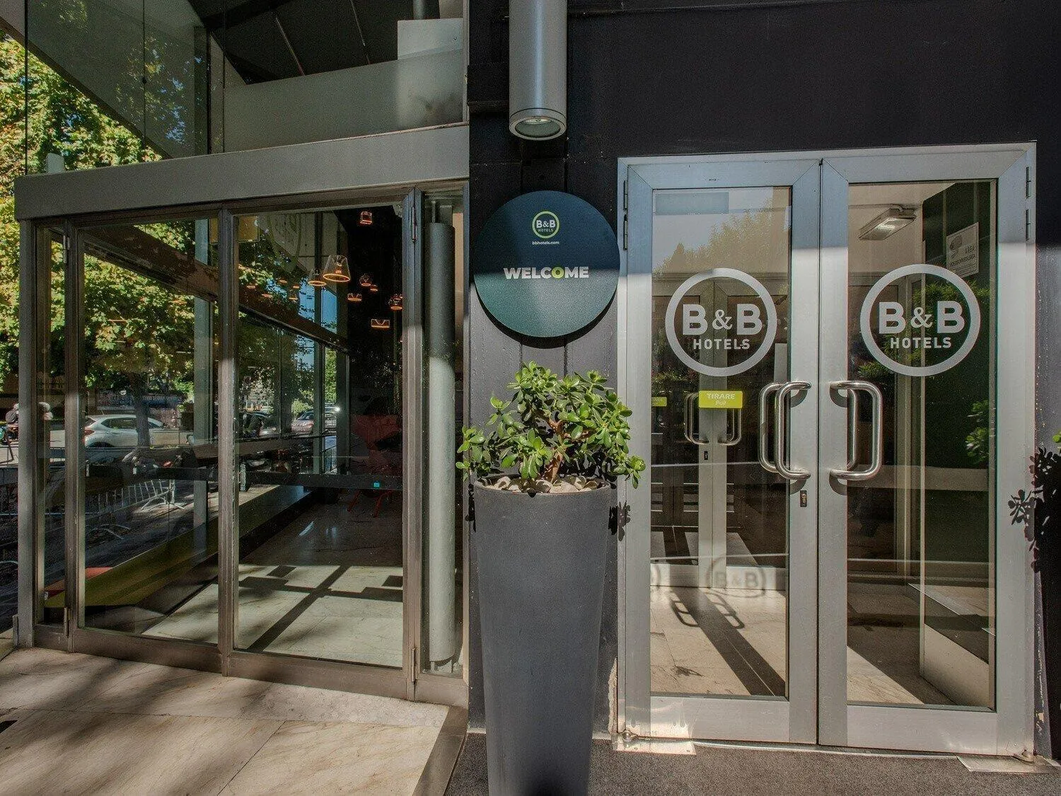 Balcony/Terrace in B&B Hotel Firenze City Center