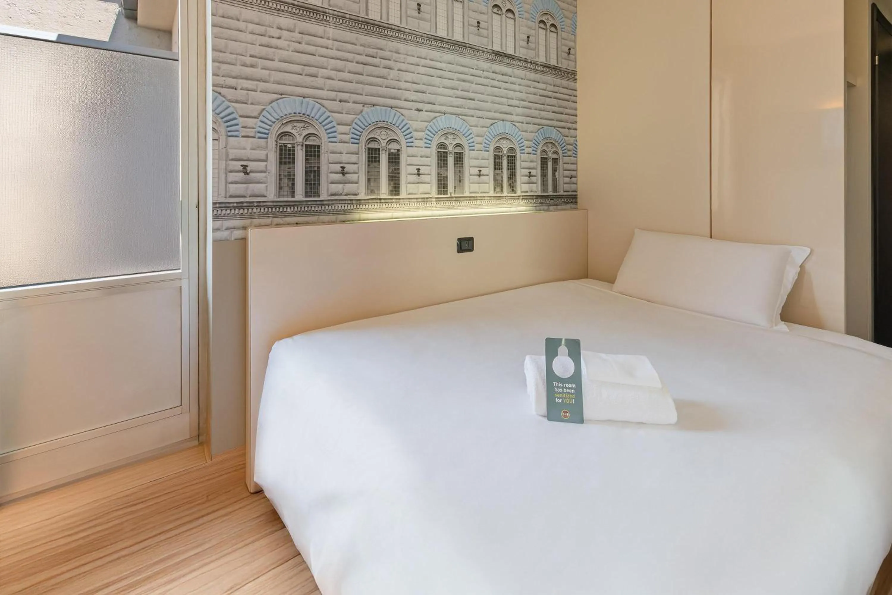 Photo of the whole room, Bed in B&B Hotel Firenze City Center
